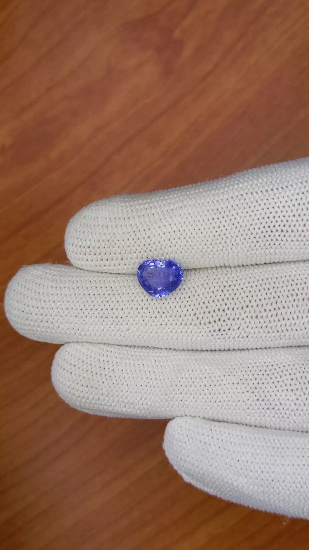 2.26 Ct. Blue Sapphire from Ceylon (Sri Lanka) Size Video
