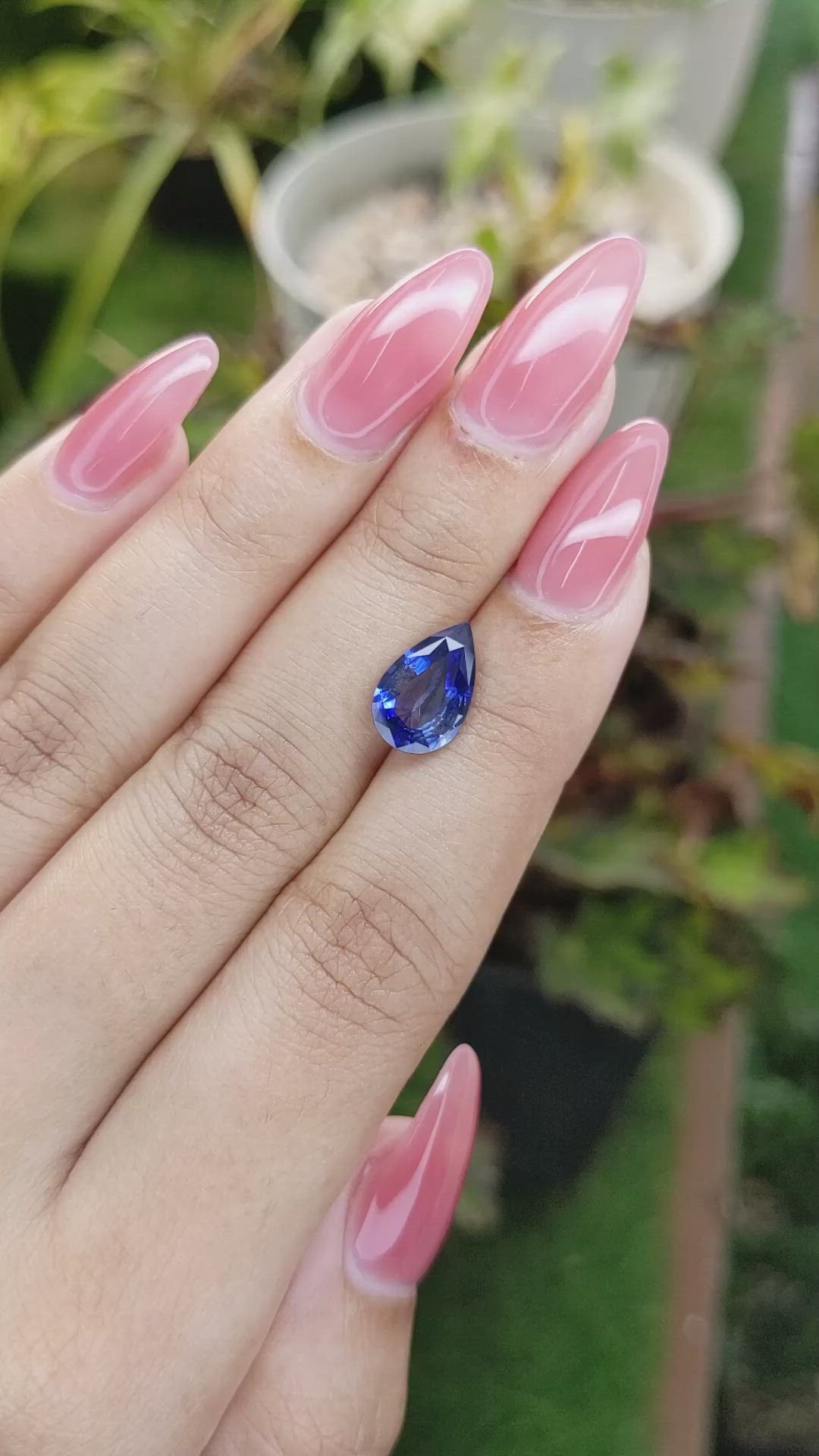 2.68 Ct. Blue Sapphire from Ceylon (Sri Lanka) Size Video
