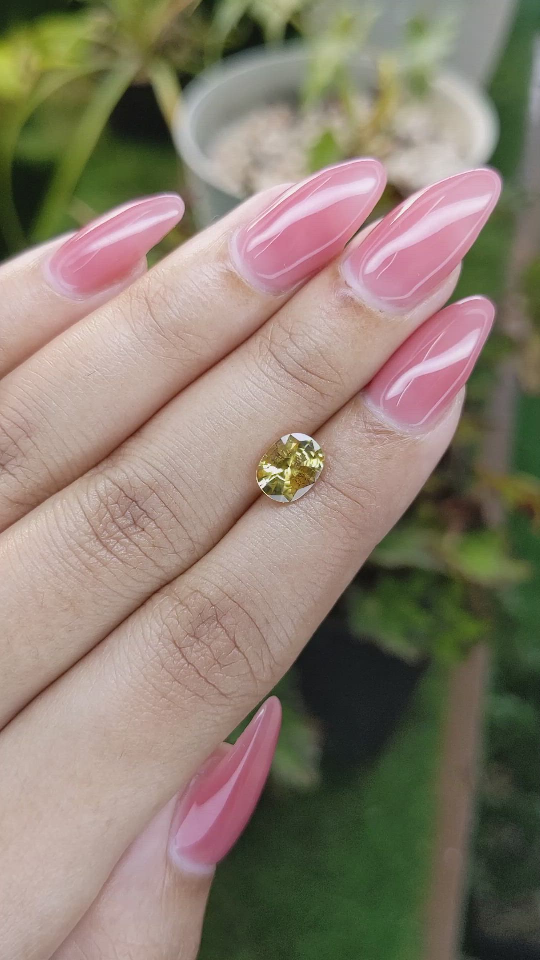 1.48 Ct. Yellow Sapphire from Ceylon (Sri Lanka) Size Video