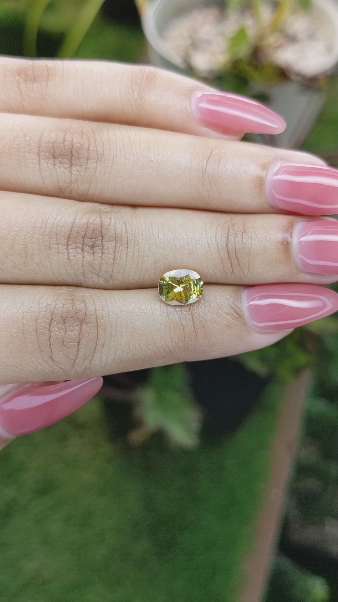 1.48 Ct. Yellow Sapphire from Ceylon (Sri Lanka) Size Video