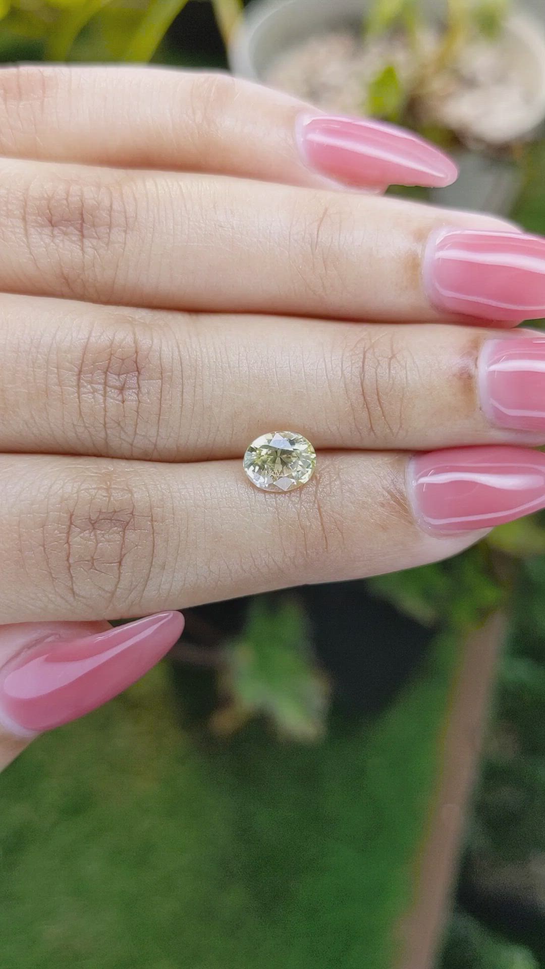 1.53 Ct. Yellow Sapphire from Ceylon (Sri Lanka) Size Video