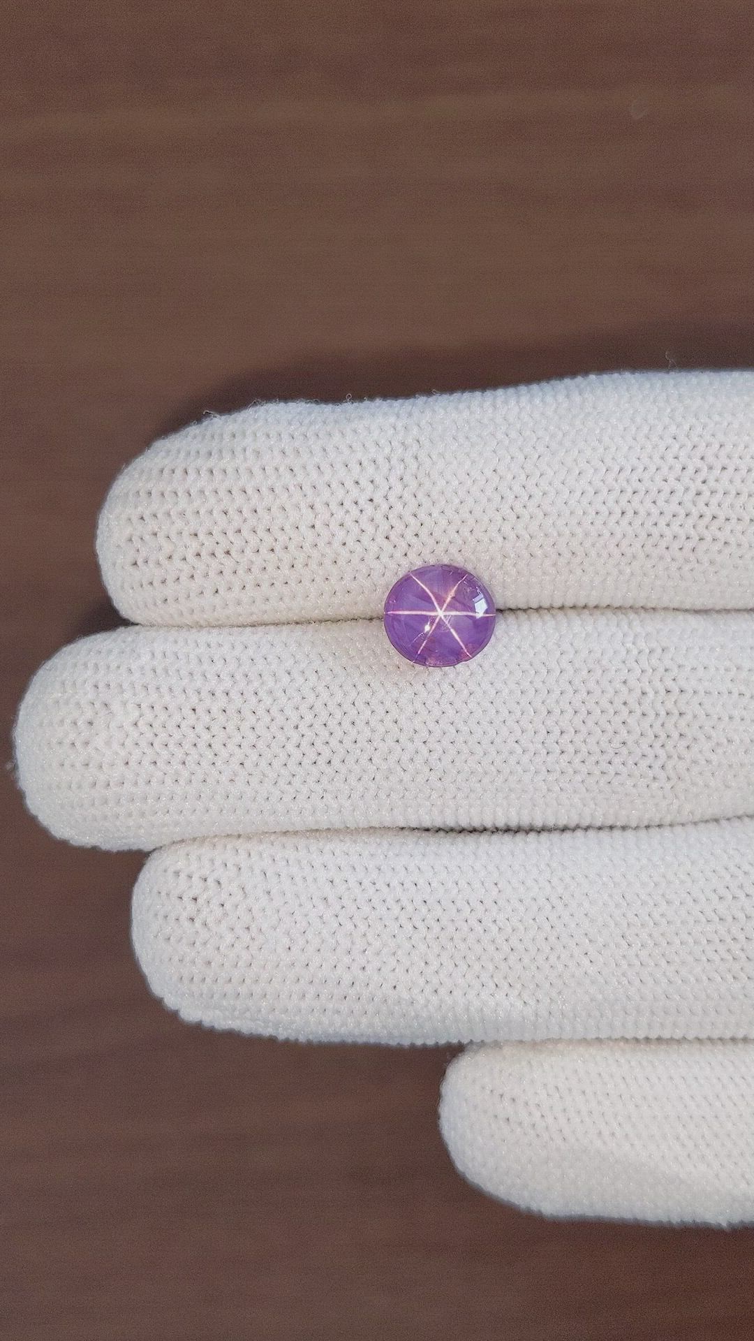 3.26 Ct. Purple Star Sapphire from Ceylon (Sri Lanka) Size Video