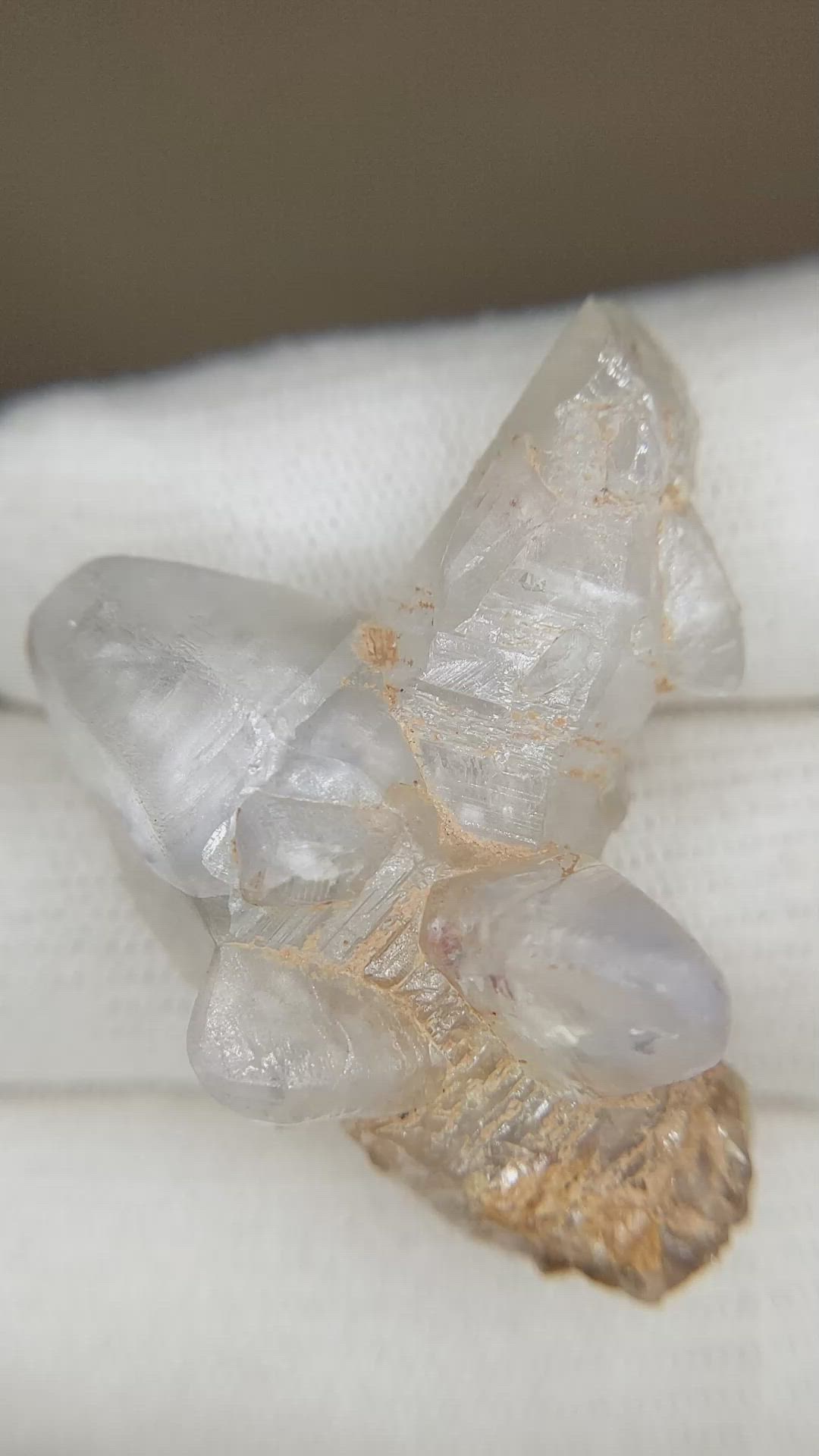 87.67 Ct. White Sapphire Crystal from Ceylon (Sri Lanka) Size Video