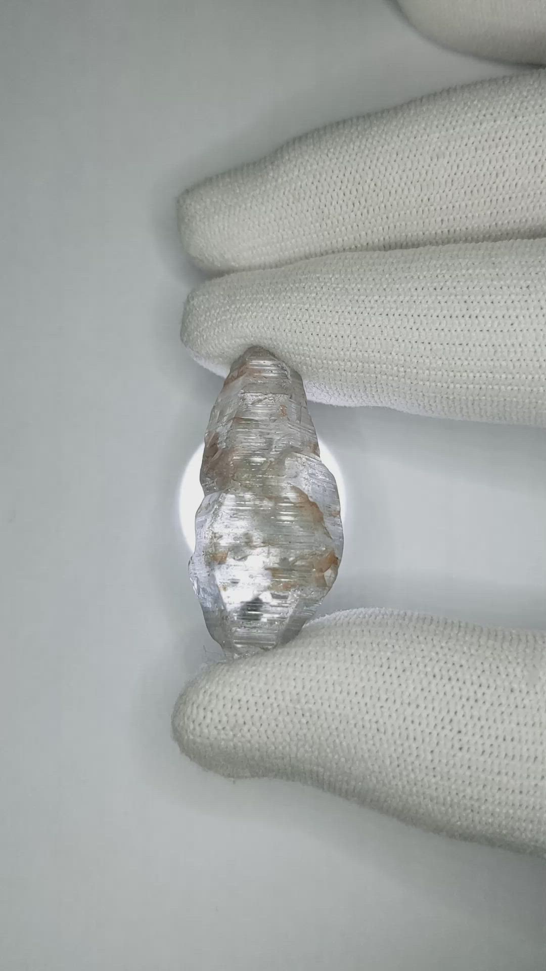 68.38 Ct. Greyish Blue Sapphire Crystal from Ceylon (Sri Lanka) Size Video