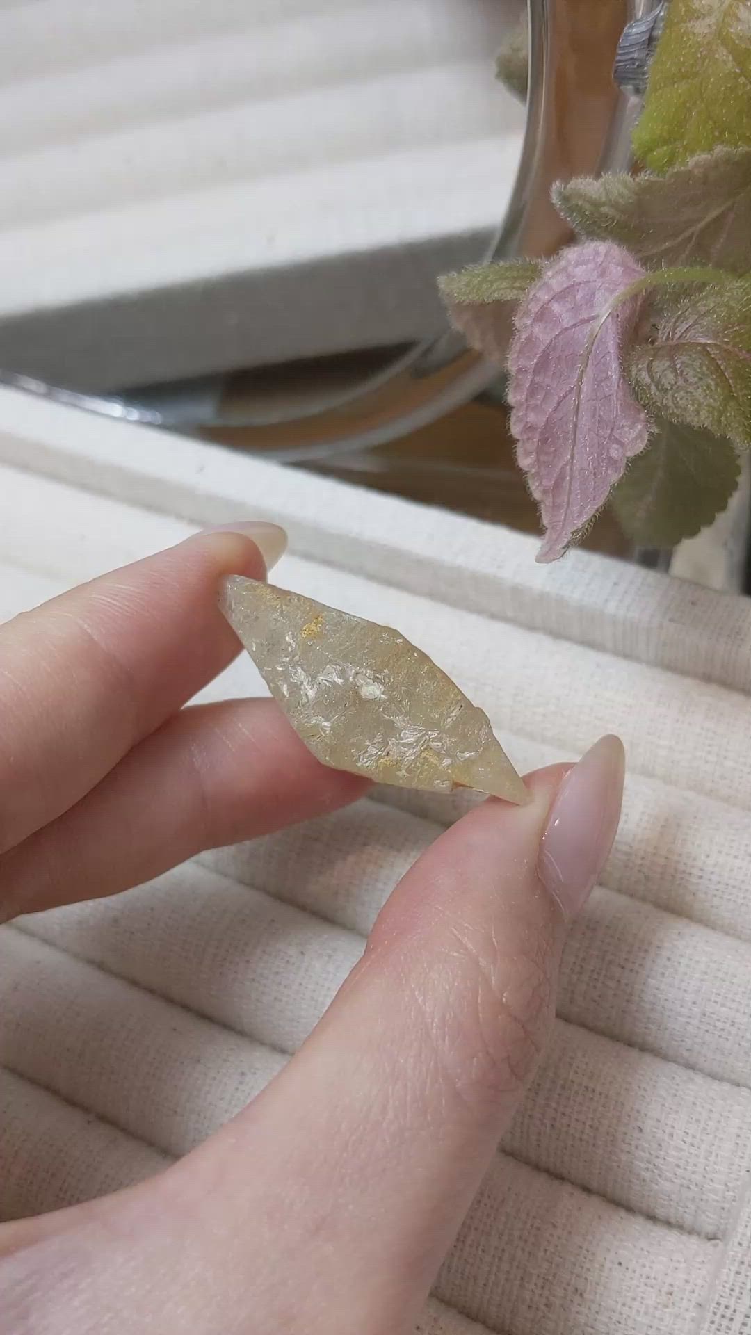 44.28 Ct. Yellow Sapphire Crystal from Ceylon (Sri Lanka) Size Video