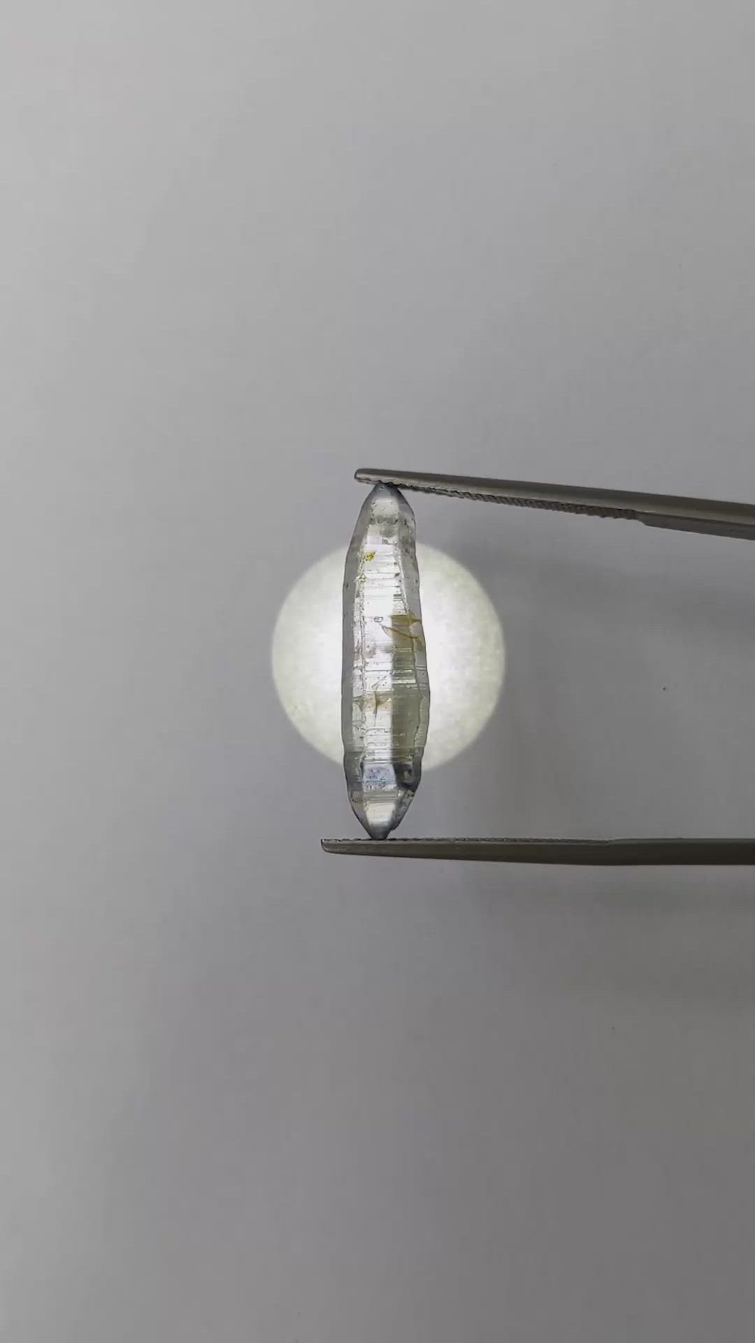 8.48 Ct. Bluish Grey Sapphire Crystal from Ceylon (Sri Lanka) Size Video