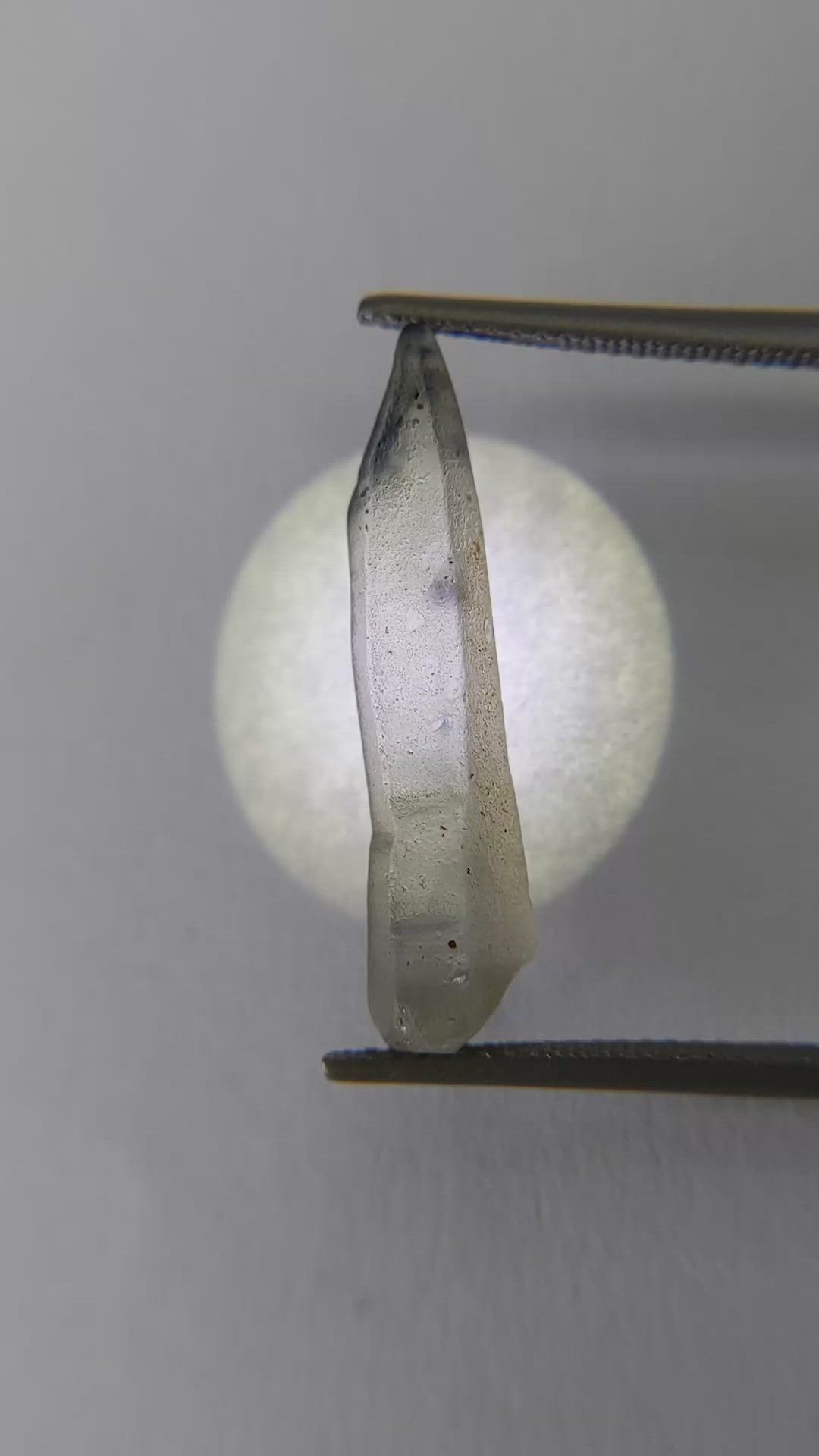 6.91 Ct. Bluish Grey Sapphire Crystal from Ceylon (Sri Lanka) Size Video