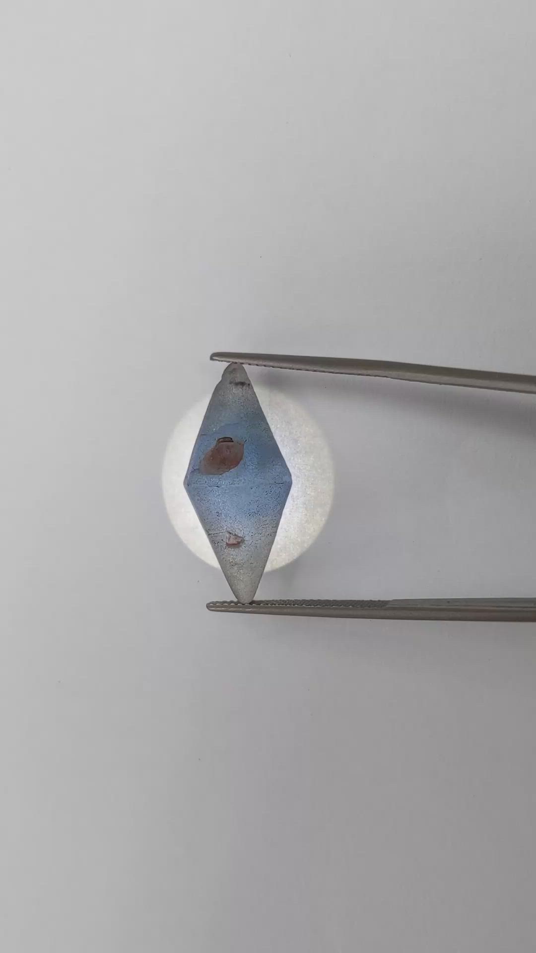 19.00 Ct. Greyish Blue Sapphire Crystal from Ceylon (Sri Lanka) Size Video