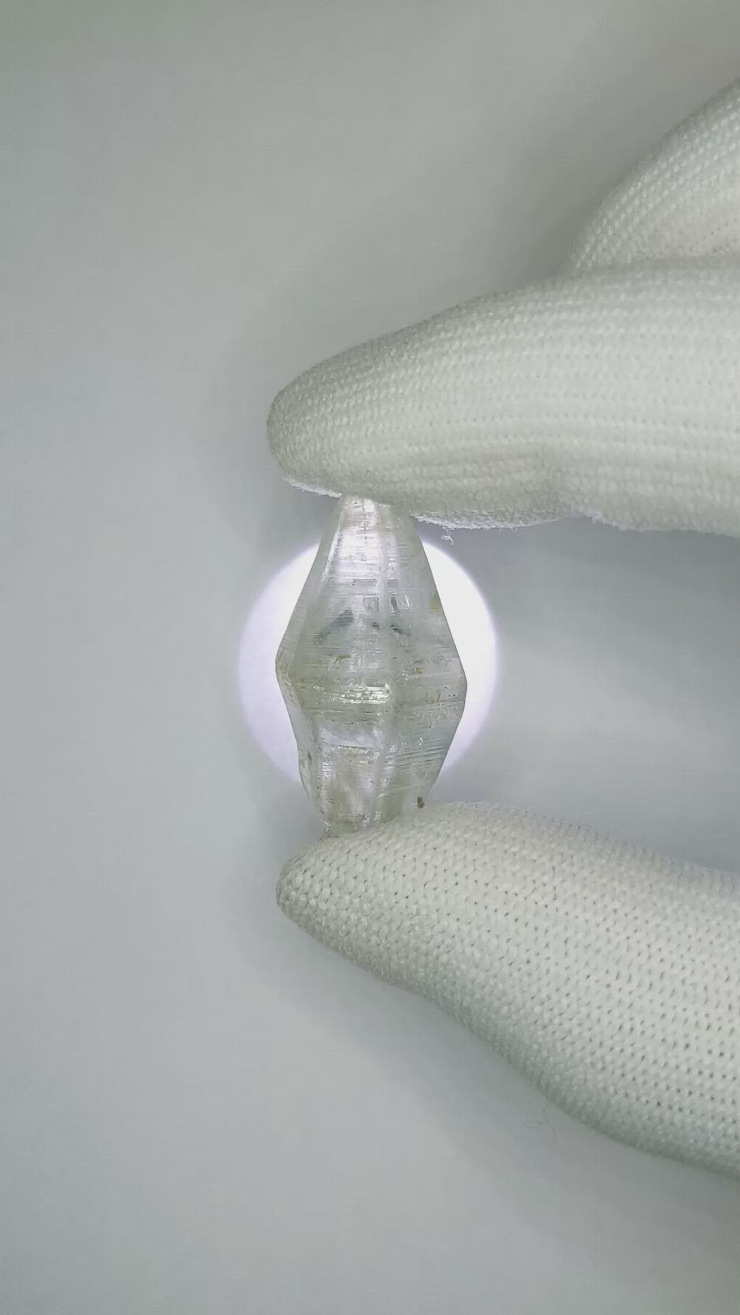 36.92 Ct. Yellow Sapphire Crystal from Ceylon (Sri Lanka) Size Video