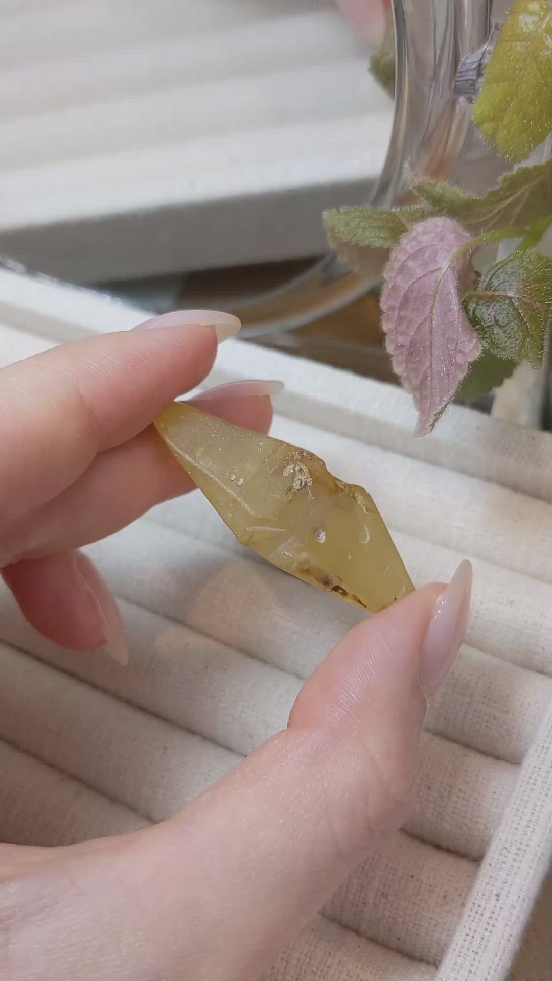 97.80 Ct. Yellow Sapphire Crystal from Ceylon (Sri Lanka) Size Video