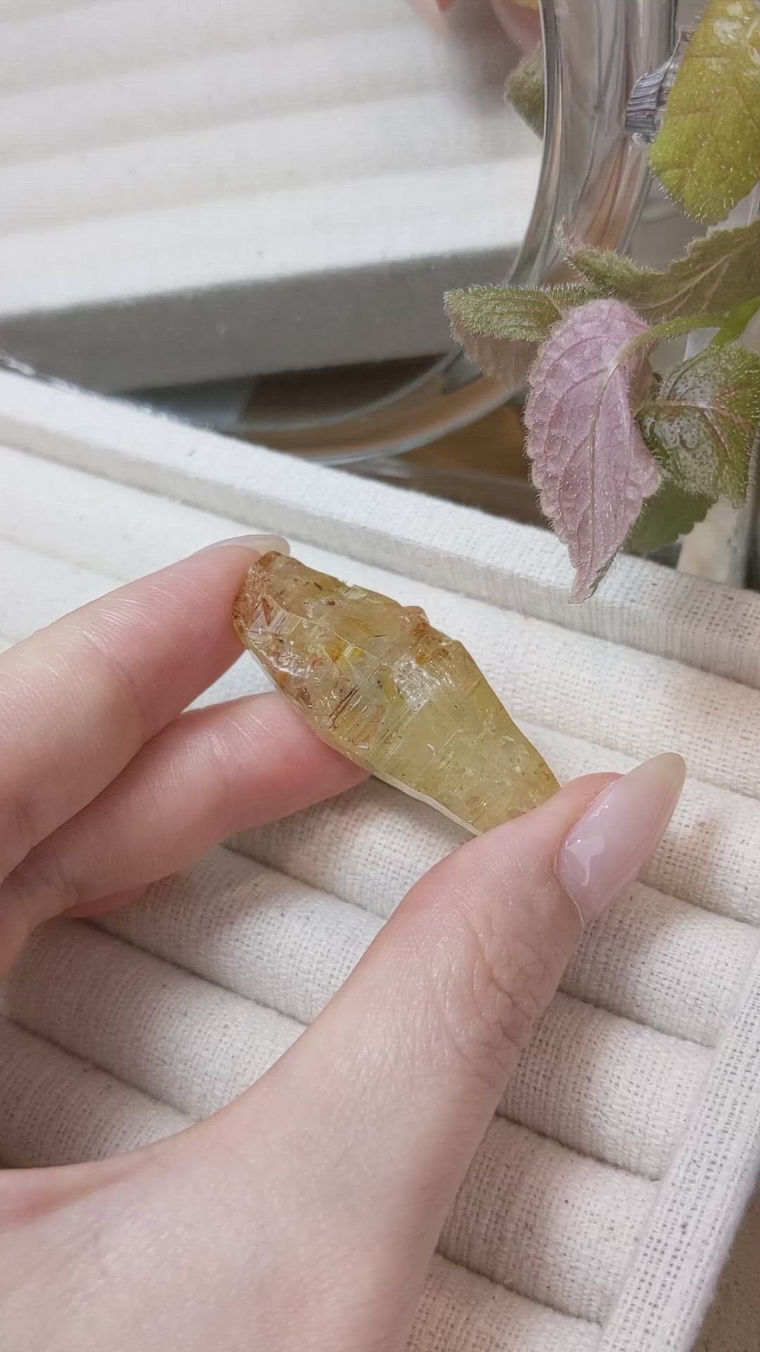 96.03 Ct. Yellow Sapphire Crystal from Ceylon (Sri Lanka) Size Video