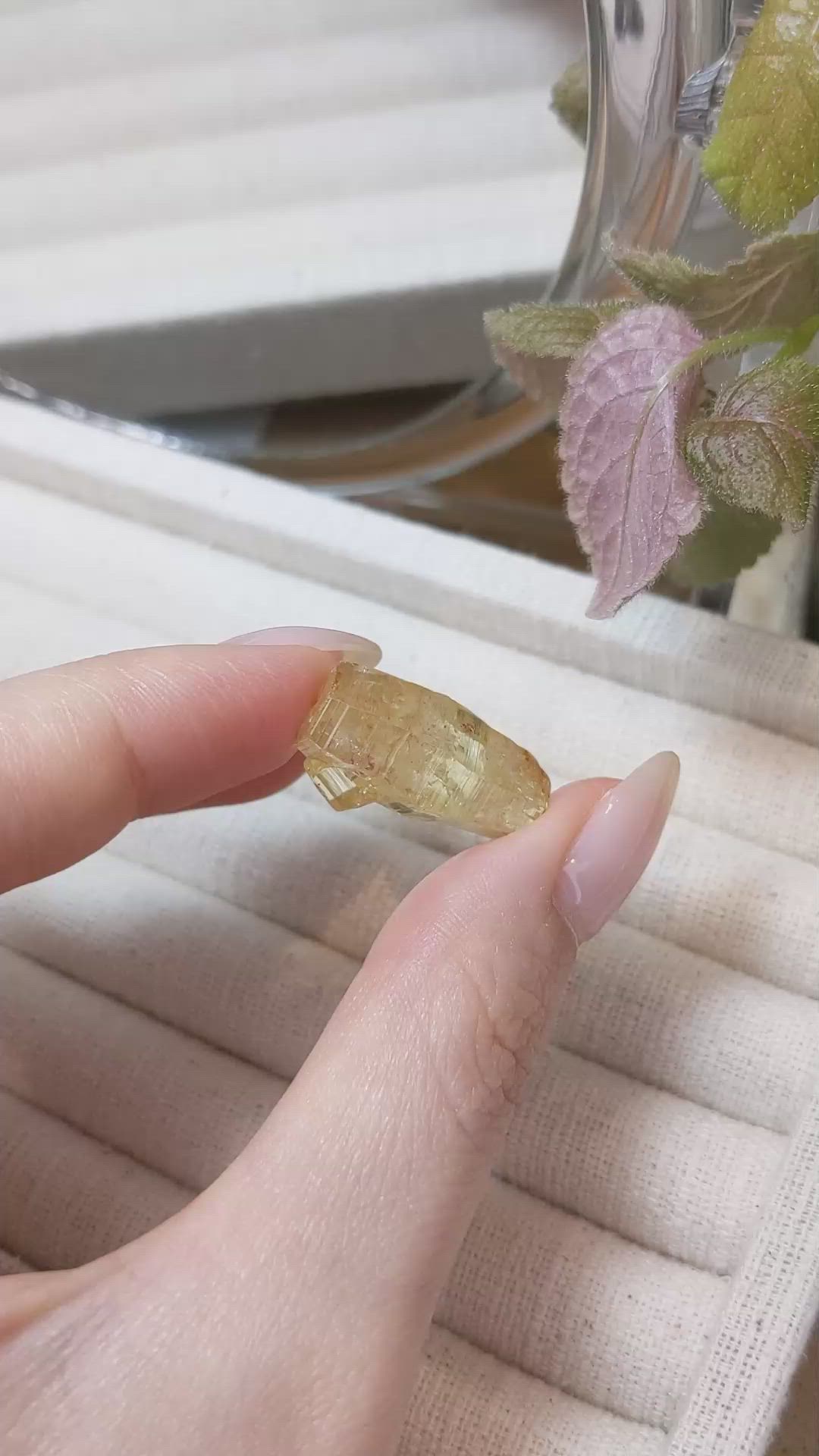 35.27 Ct. Yellow Sapphire Crystal from Ceylon (Sri Lanka) Size Video
