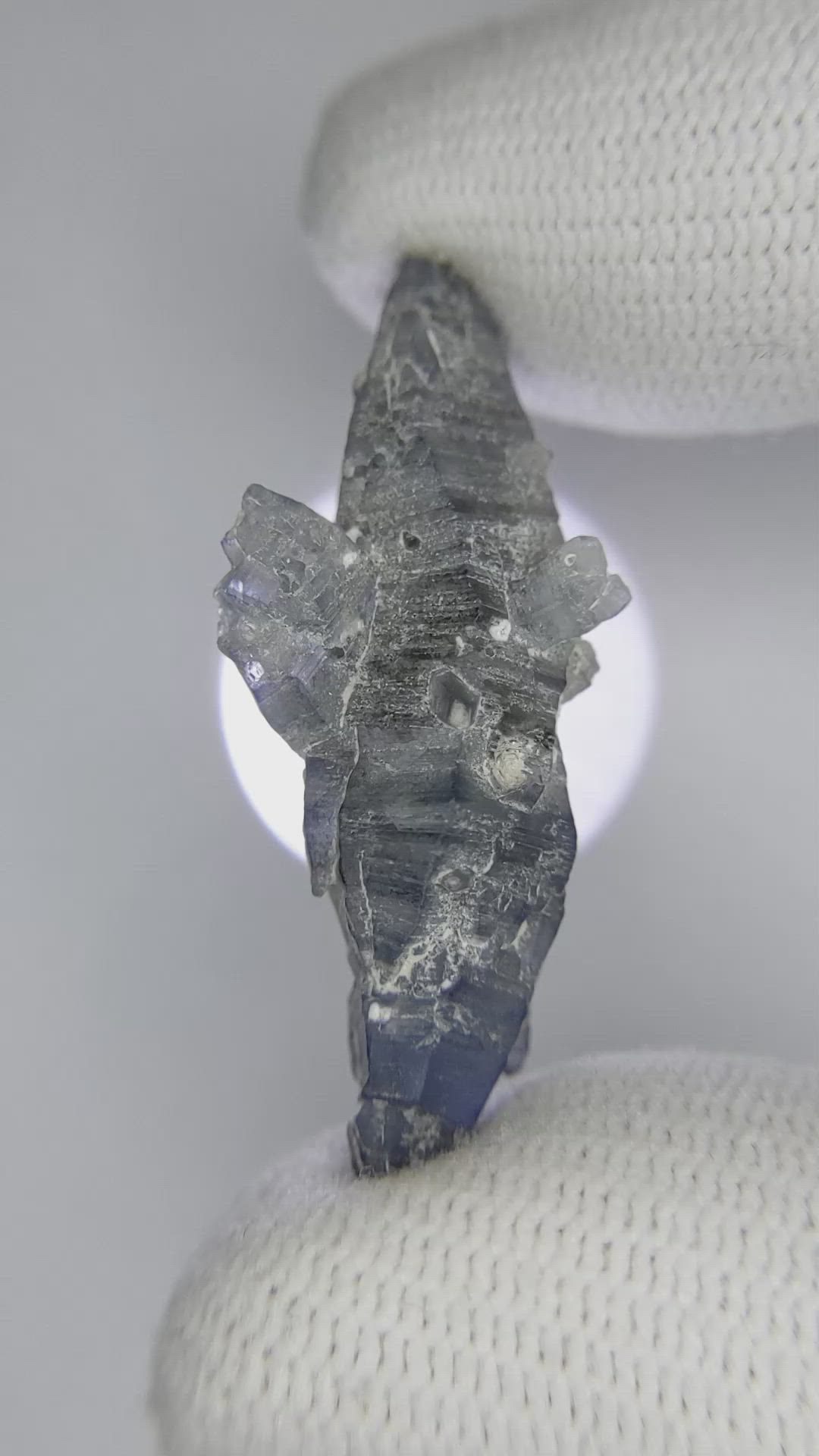 34.46 Ct. Greyish Blue Sapphire Crystal from Ceylon (Sri Lanka) Size Video