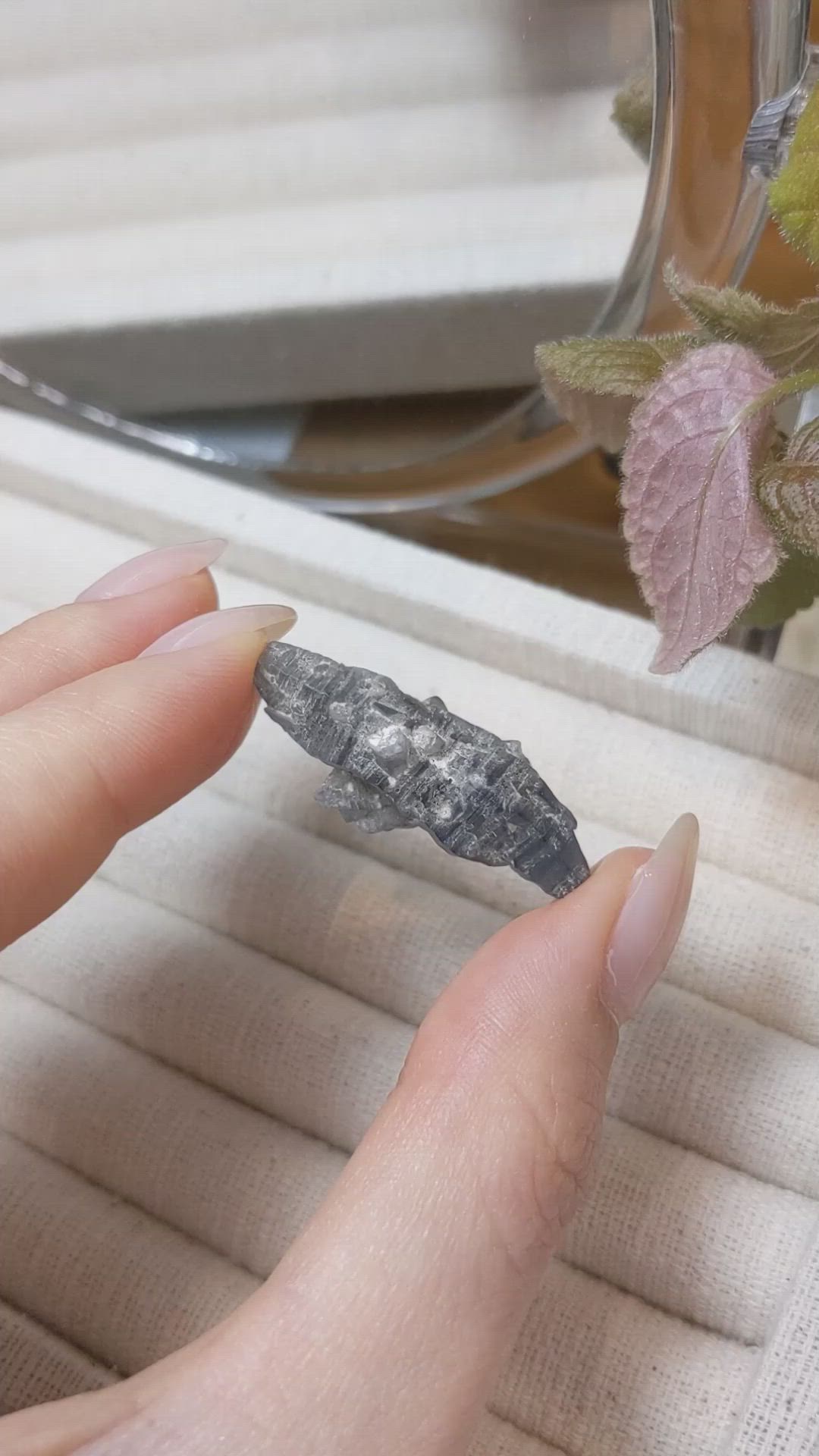 34.46 Ct. Greyish Blue Sapphire Crystal from Ceylon (Sri Lanka) Size Video