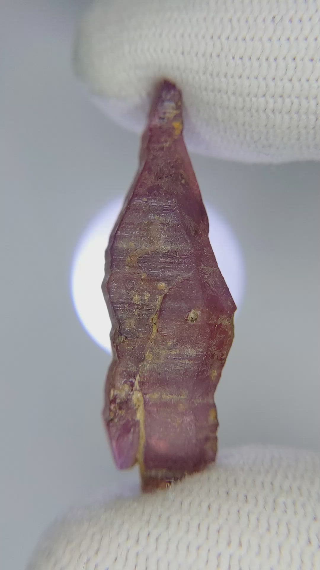29.44 Ct. Pink Rough Sapphire from Ceylon (Sri Lanka) Size Video