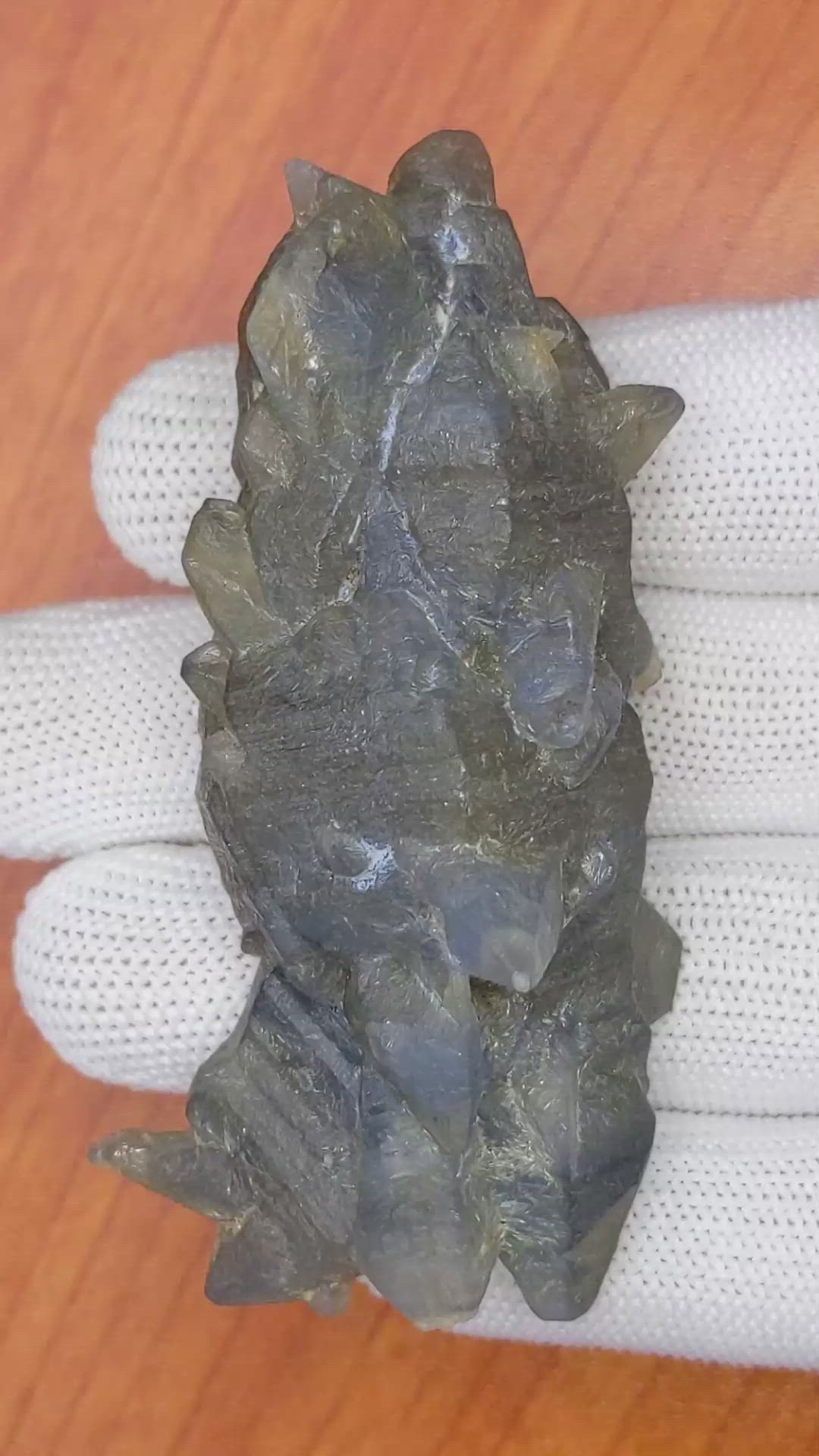 438.08 Ct. Blue Sapphire Crystal from Ceylon (Sri Lanka) Size Video