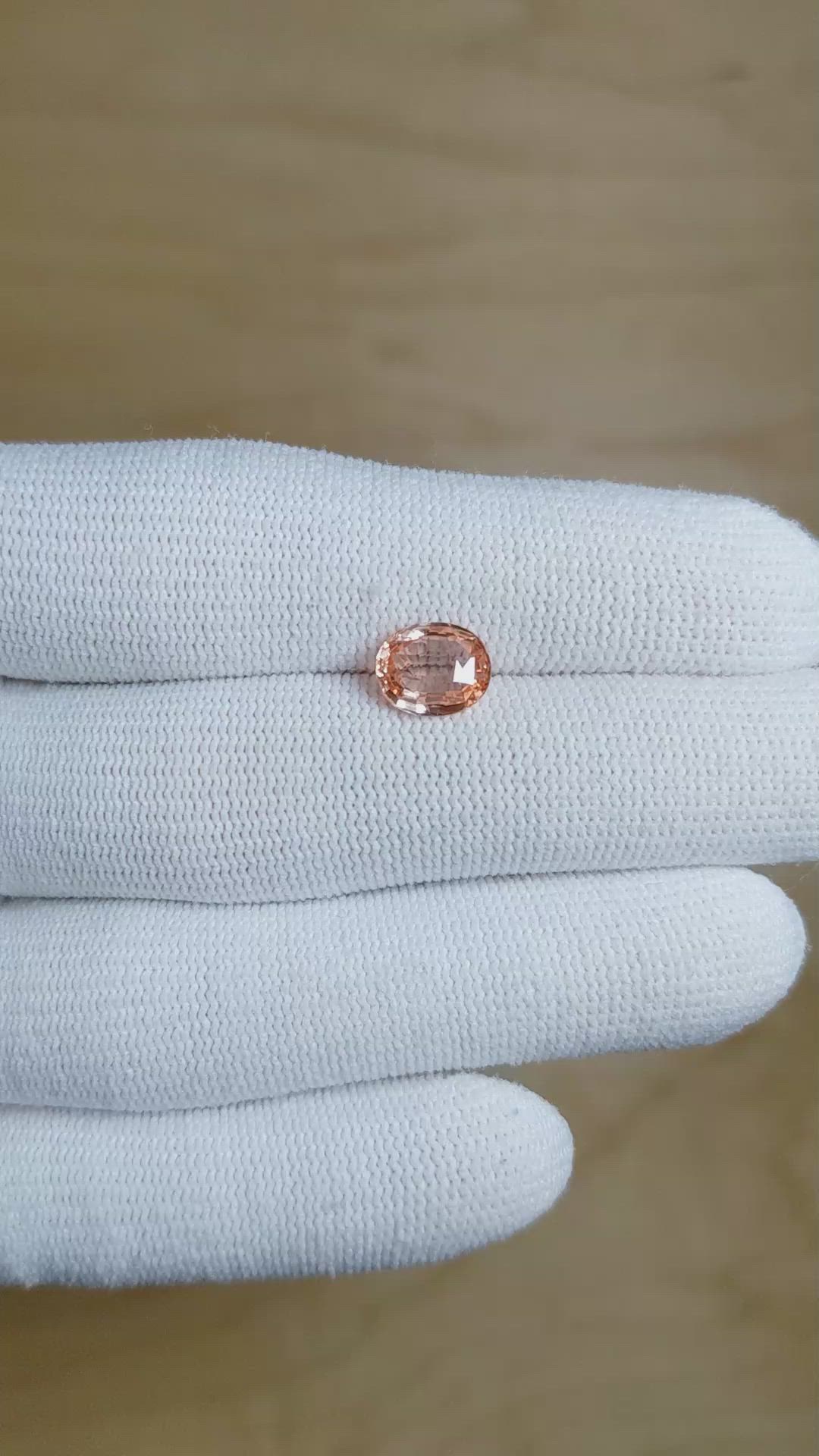 2.00 Ct. Padparadscha Sapphire from Ceylon (Sri Lanka) Size Video
