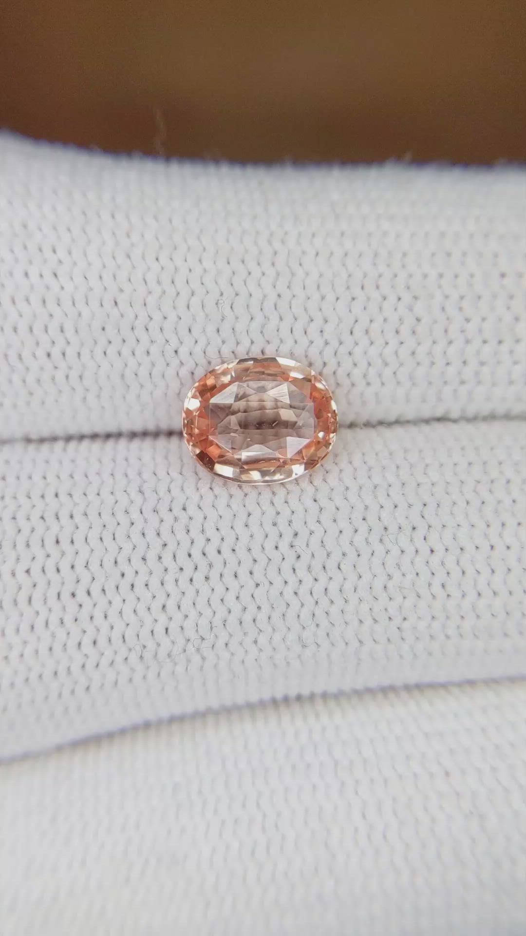 2.00 Ct. Padparadscha Sapphire from Ceylon (Sri Lanka) Size Video