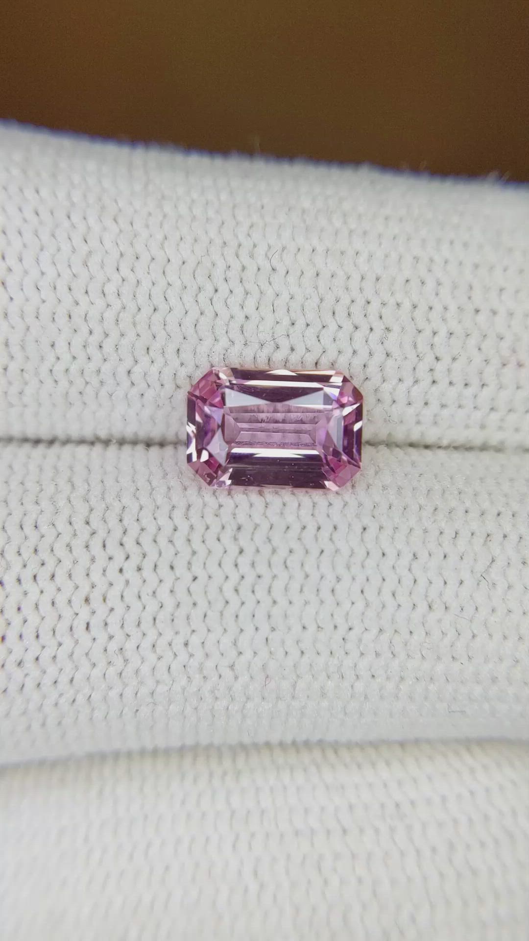 2.11 Ct. Pink Sapphire from Ceylon (Sri Lanka) Size Video