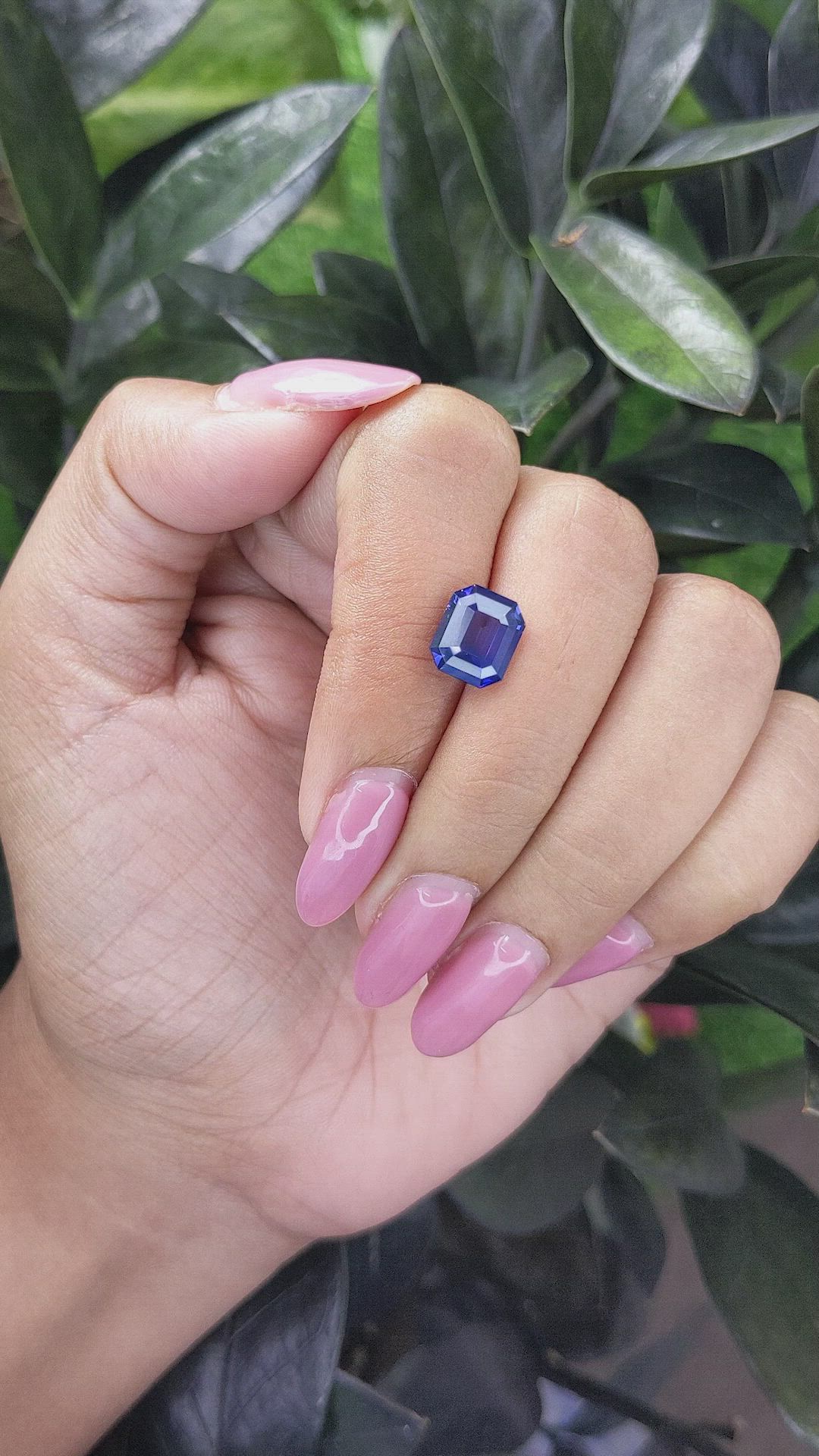 3.09 Ct. Color Change Sapphire from Ceylon (Sri Lanka) Size Video