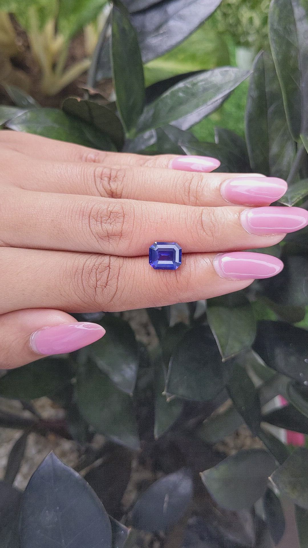 3.09 Ct. Color Change Sapphire from Ceylon (Sri Lanka) Size Video