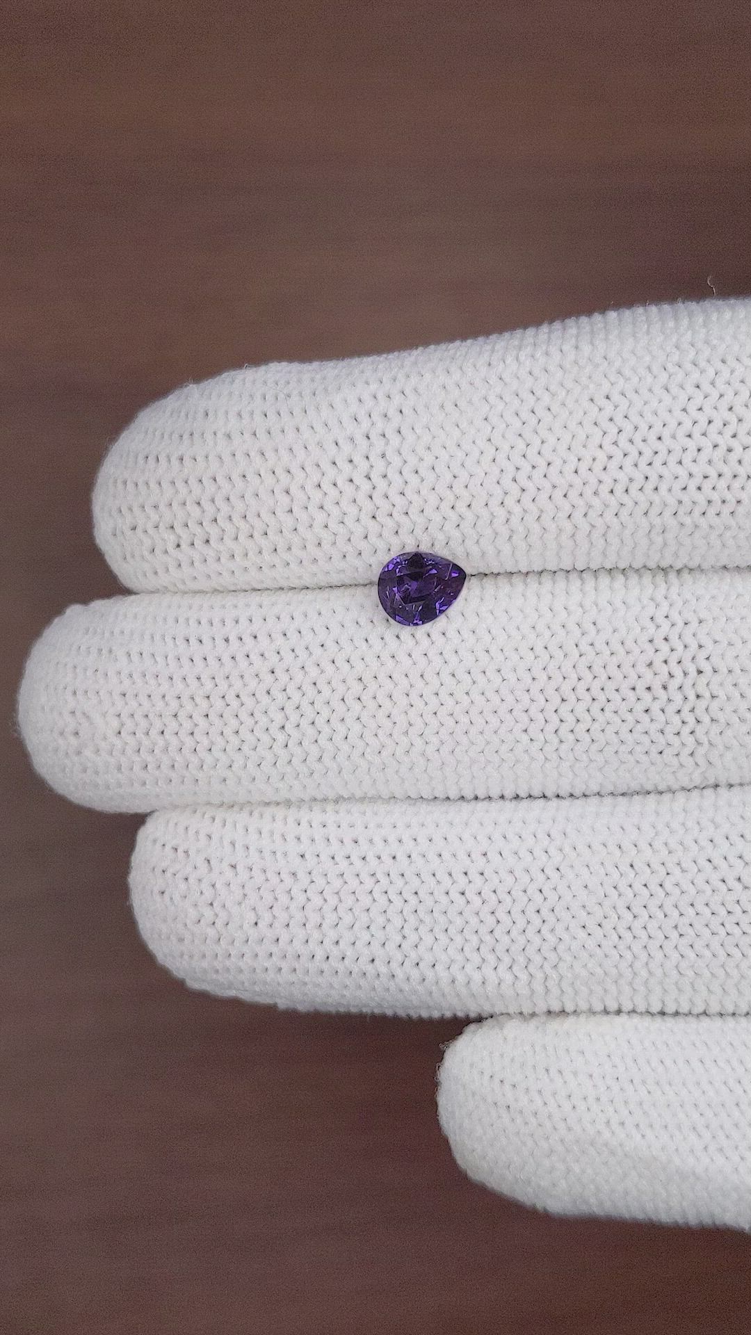1.04 Ct. Color Change Sapphire from Ceylon (Sri Lanka) Size Video