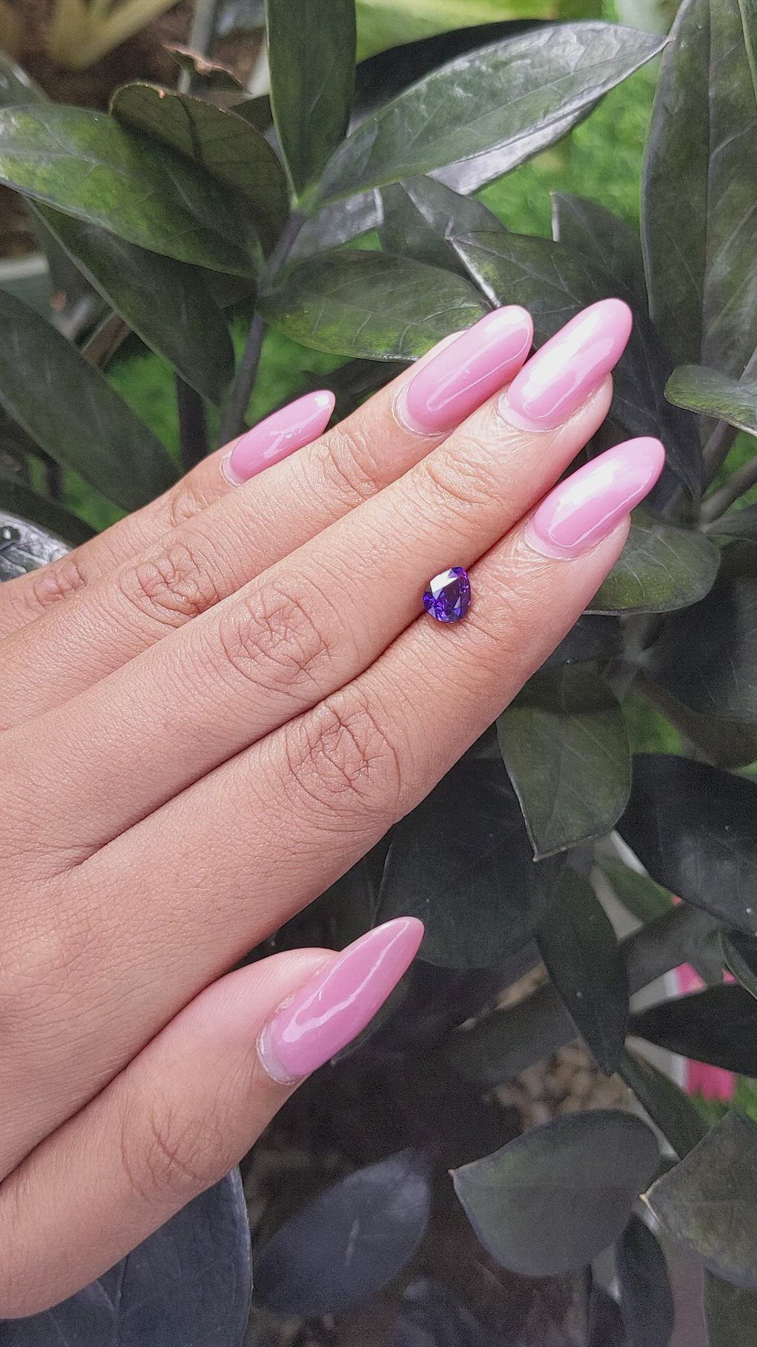 1.04 Ct. Color Change Sapphire from Ceylon (Sri Lanka) Size Video
