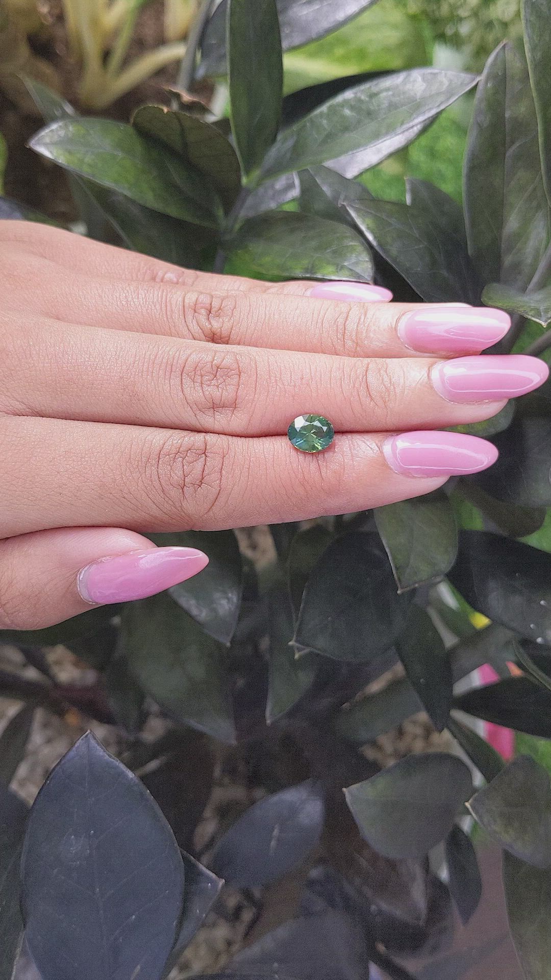 1.55 Ct. Green Sapphire from Ceylon (Sri Lanka) Size Video