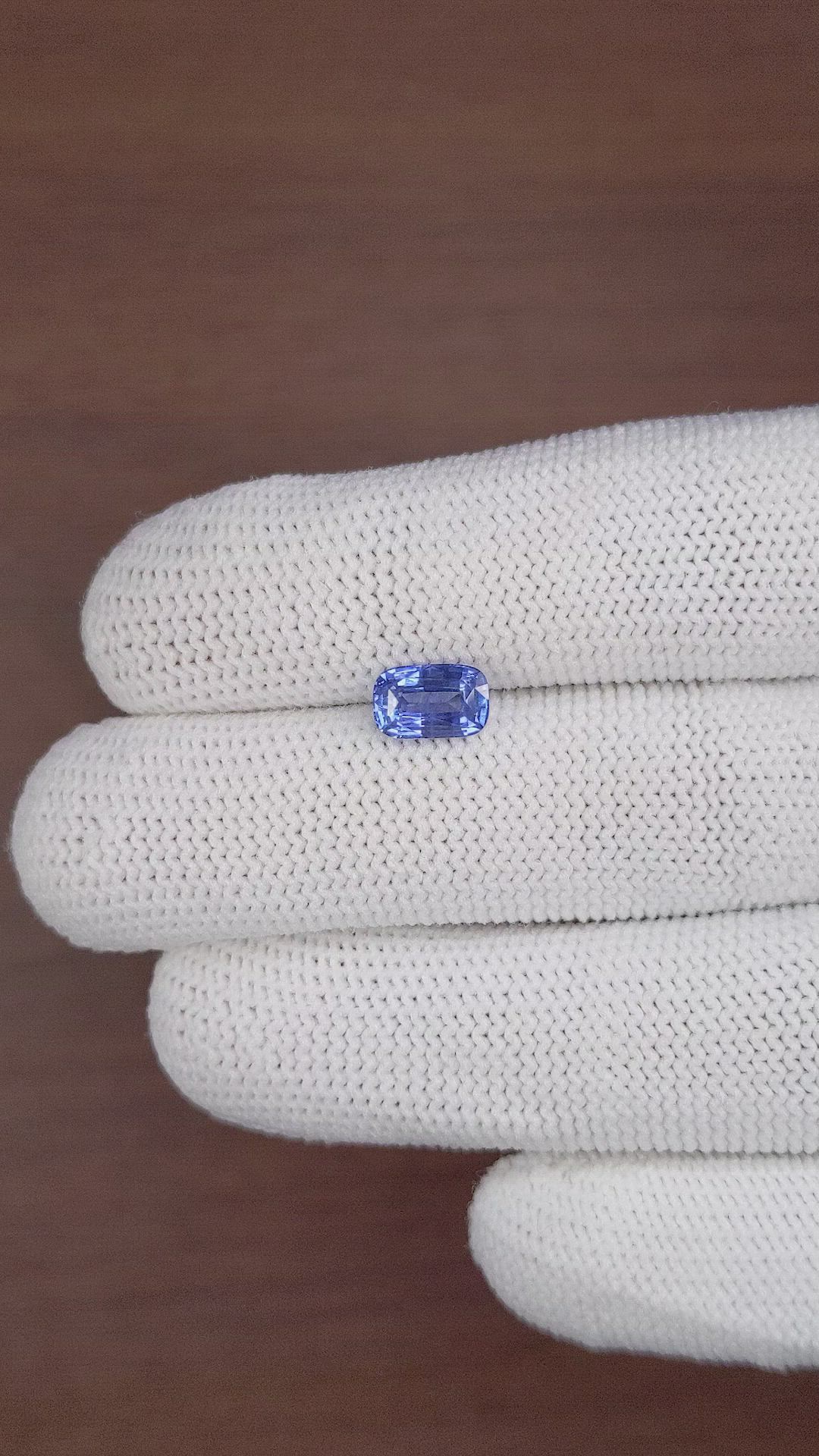 1.61 Ct. Blue Sapphire from Ceylon (Sri Lanka) Size Video