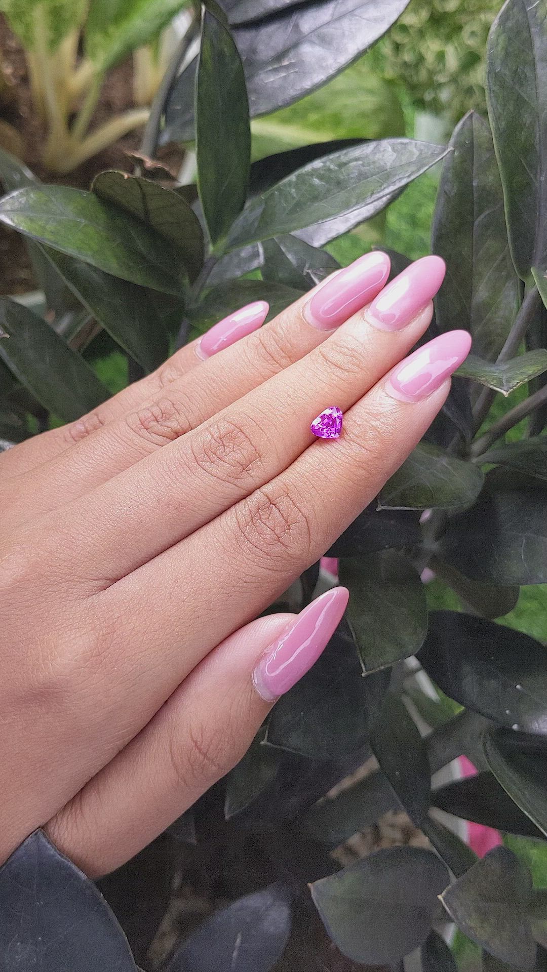 1.02 Ct. Purplish Pink Sapphire from Ceylon (Sri Lanka) Size Video