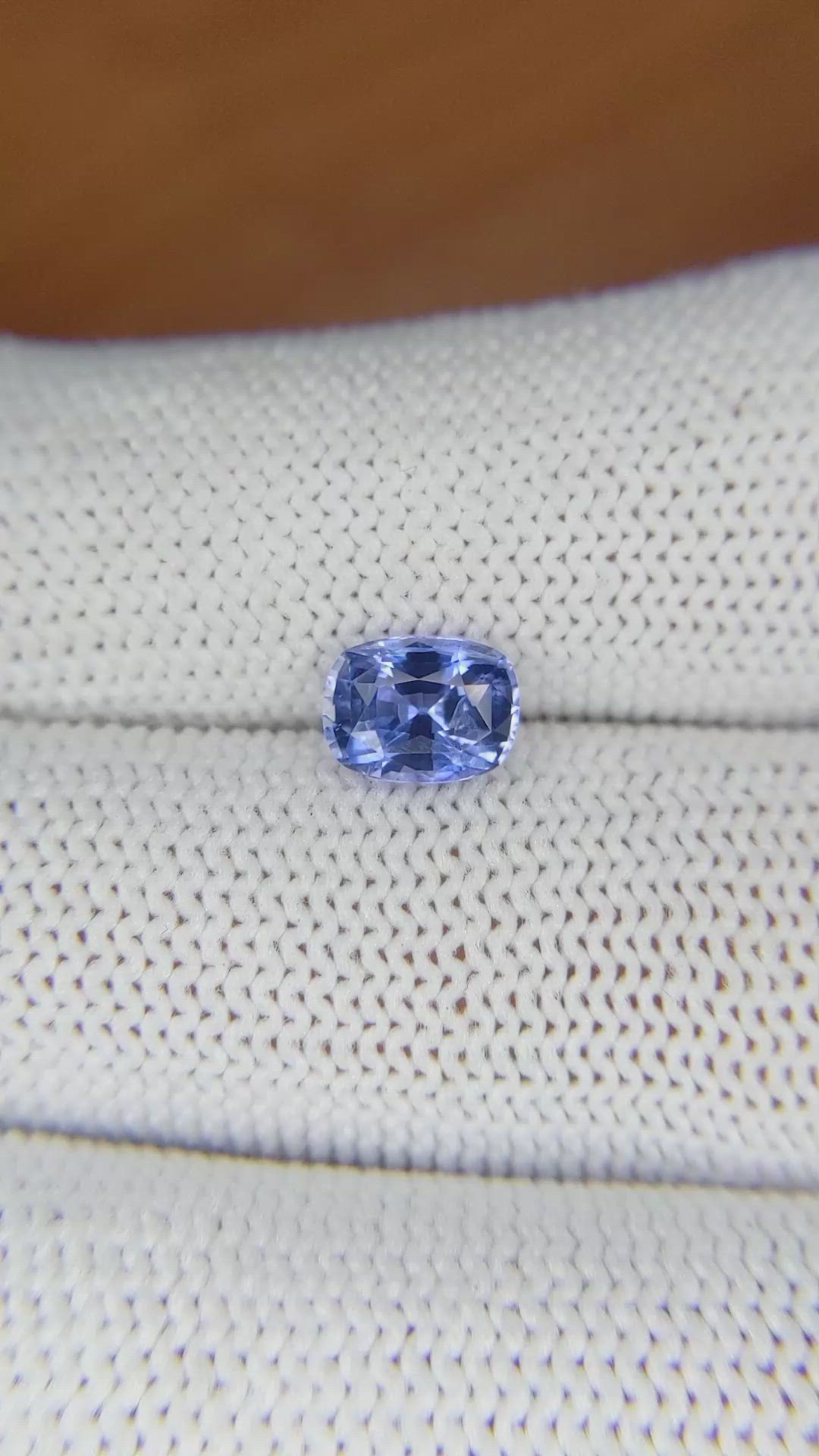 1.52 Ct. Blue Sapphire from Ceylon (Sri Lanka) Size Video