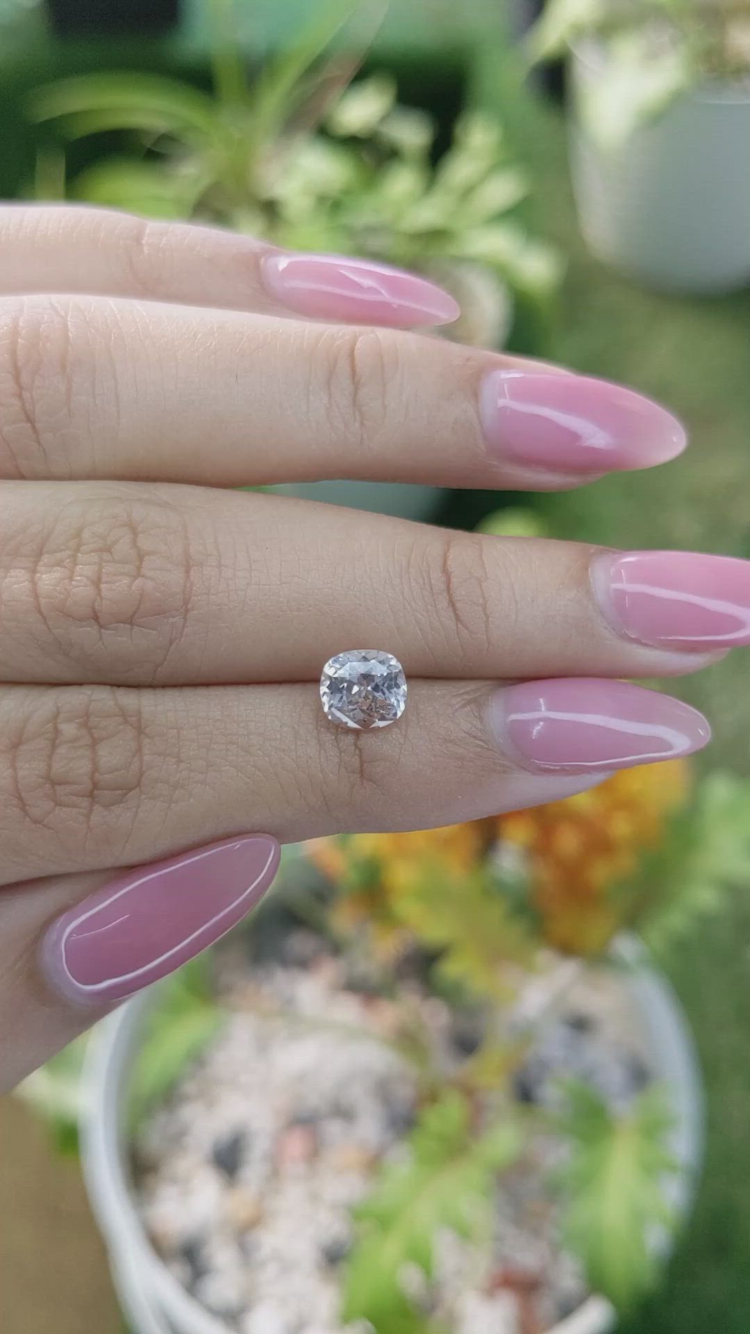 1.68 Ct. White Sapphire from Ceylon (Sri Lanka) Size Video