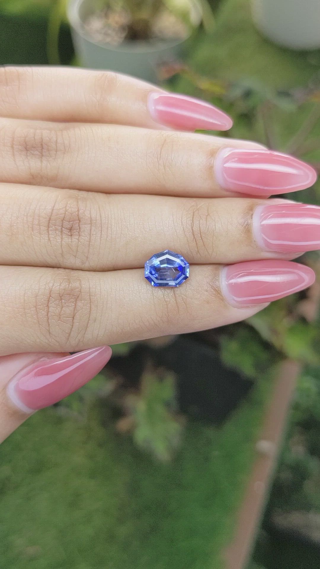 2.01 Ct. Blue Sapphire from Ceylon (Sri Lanka) Size Video