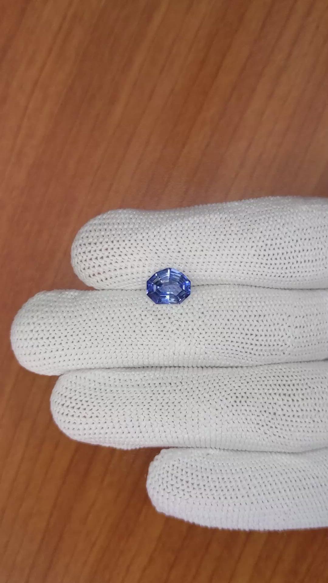 2.01 Ct. Blue Sapphire from Ceylon (Sri Lanka) Size Video