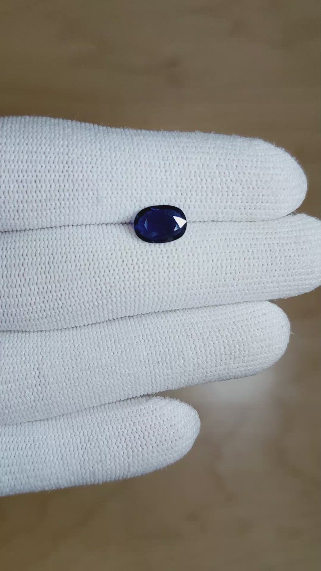 1.49 Ct. Blue Sapphire from Ceylon (Sri Lanka) Size Video