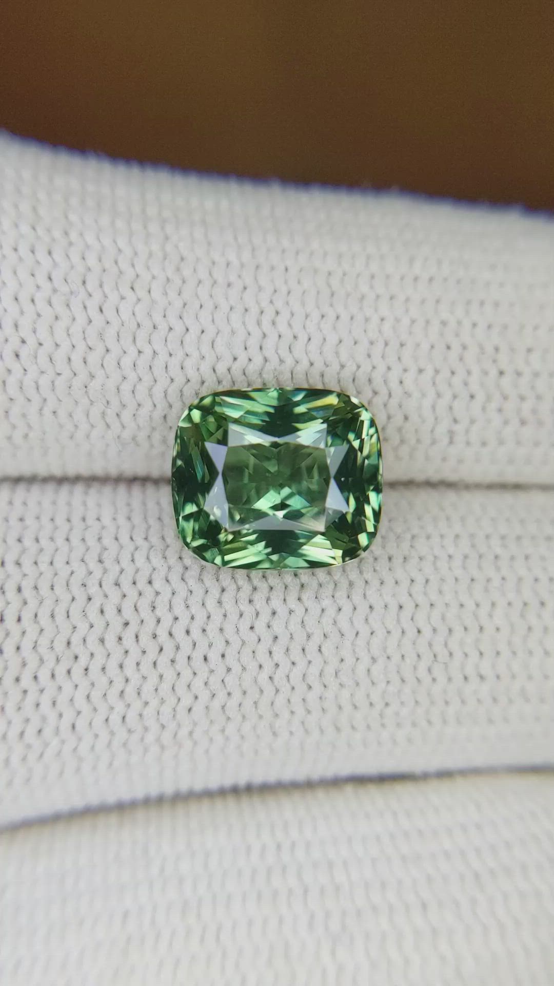5.08 Ct. Green Sapphire from Ceylon (Sri Lanka) Size Video