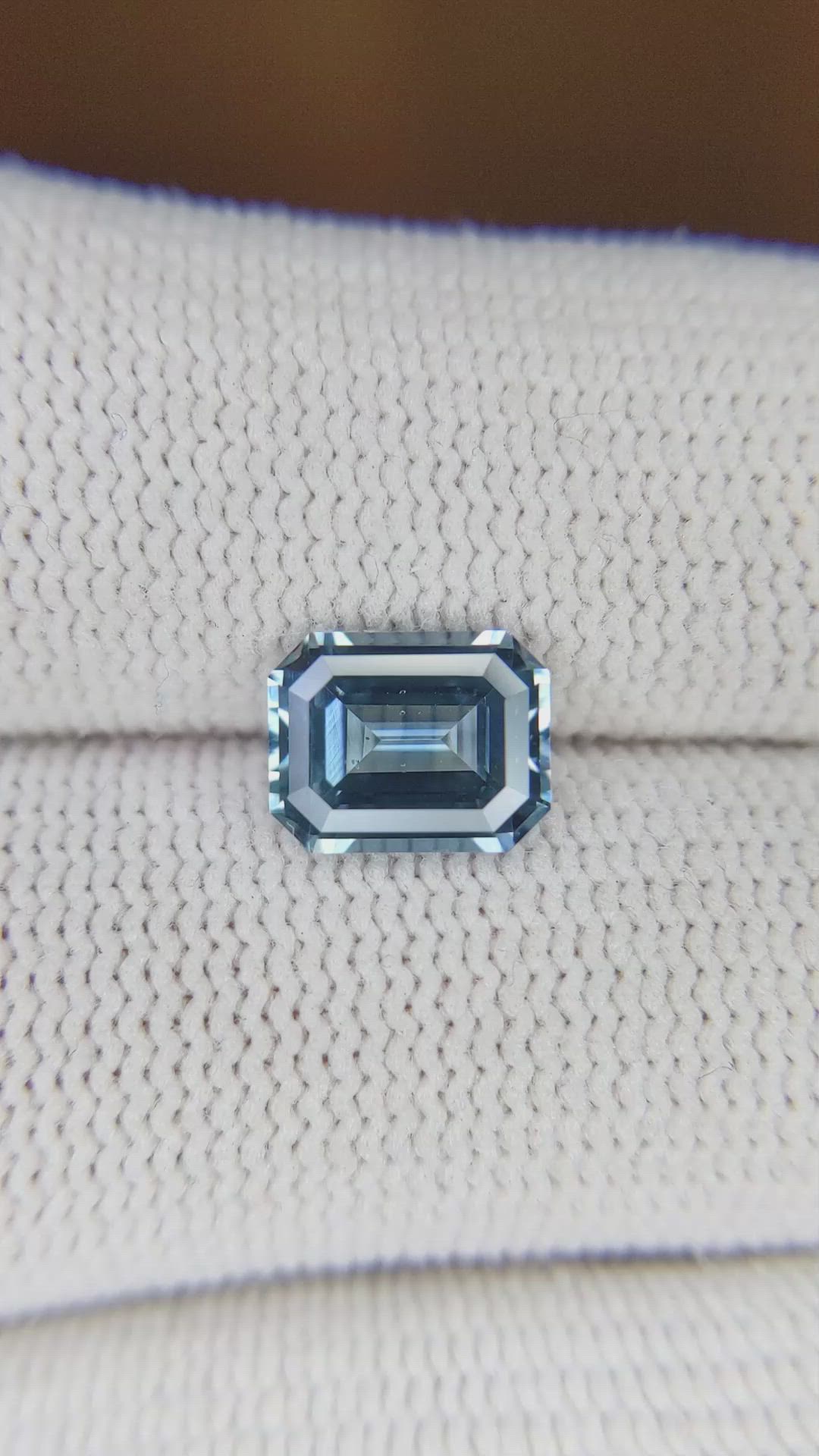 2.07 Ct. Blue Sapphire from Ceylon (Sri Lanka) Size Video