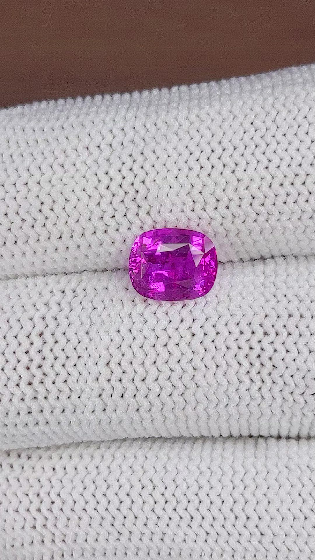 2.13 Ct. Pinkish Purple Sapphire from Ceylon (Sri Lanka) Size Video