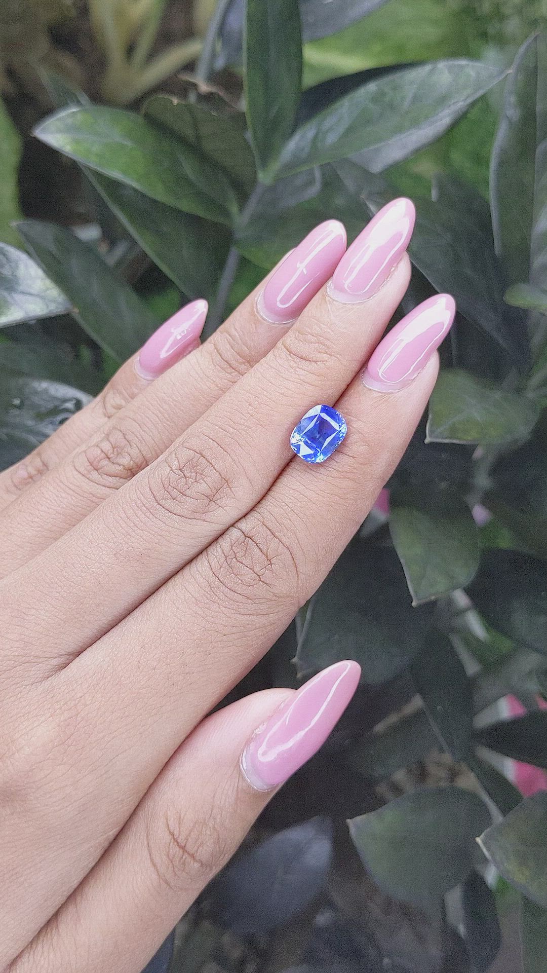 3.01 Ct. Blue Sapphire from Ceylon (Sri Lanka) Size Video