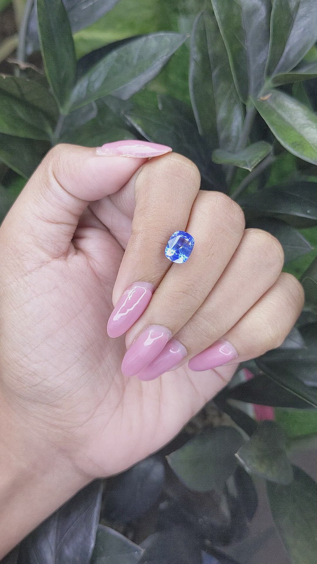3.01 Ct. Blue Sapphire from Ceylon (Sri Lanka) Size Video