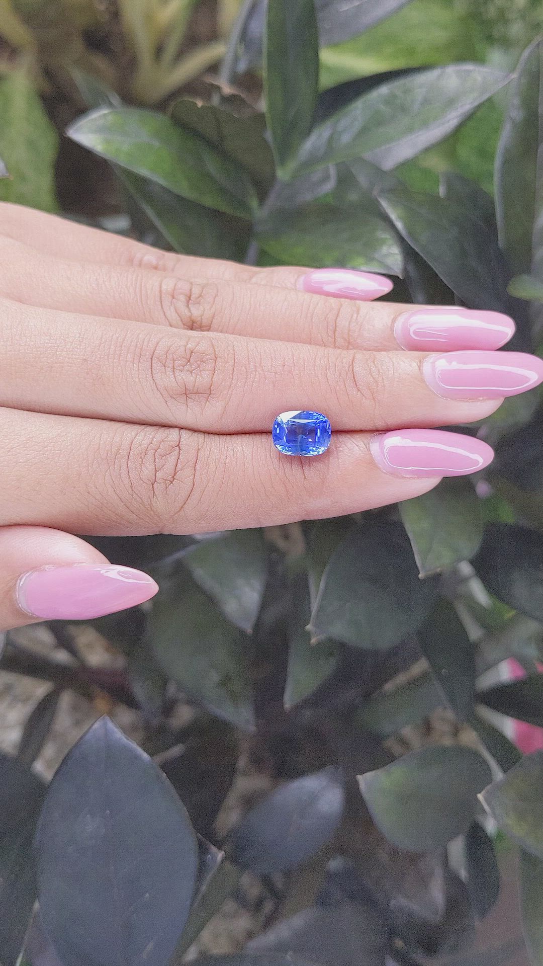 3.01 Ct. Blue Sapphire from Ceylon (Sri Lanka) Size Video