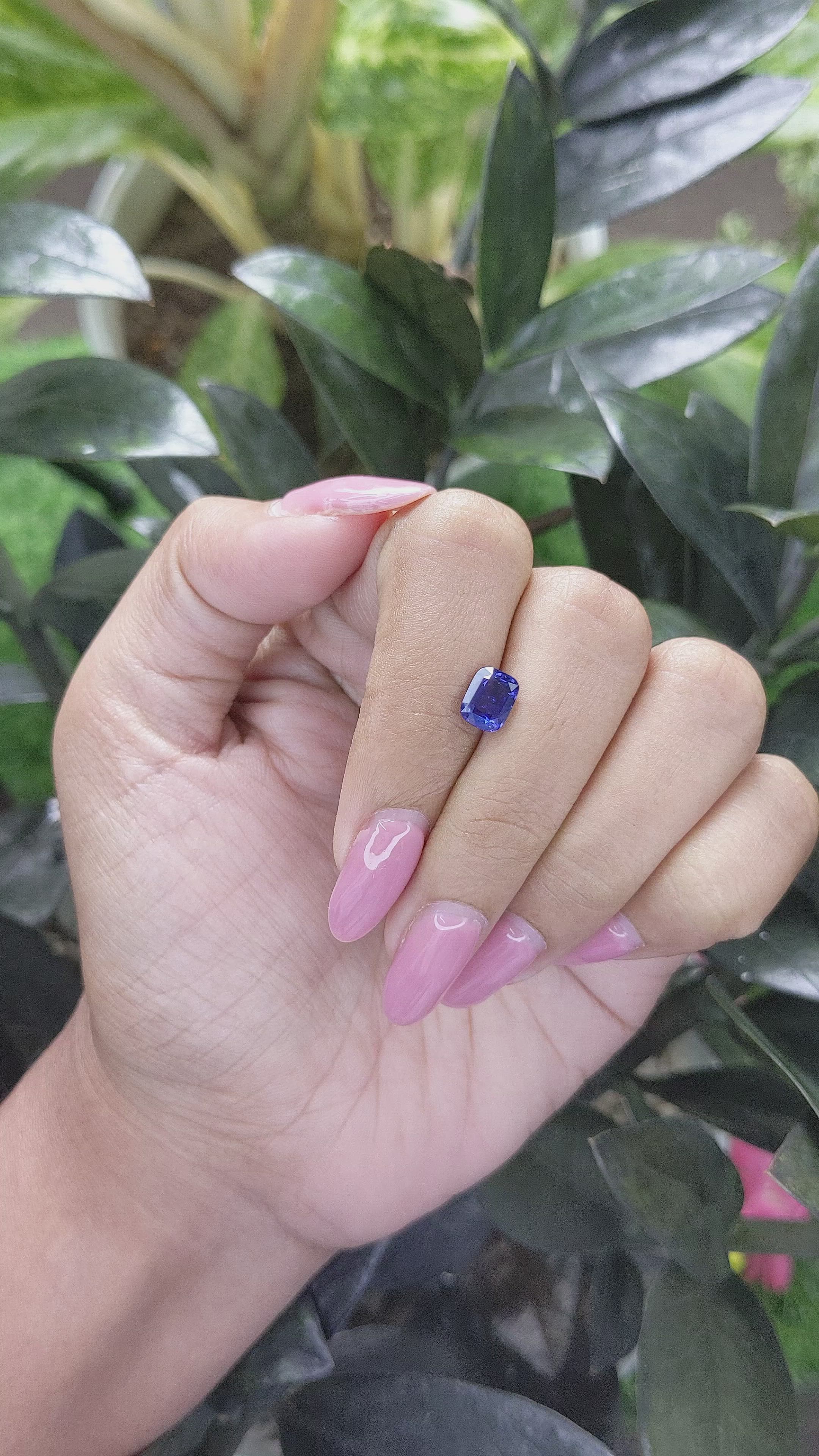 1.55 Ct. Color Change Sapphire from Ceylon (Sri Lanka) Size Video