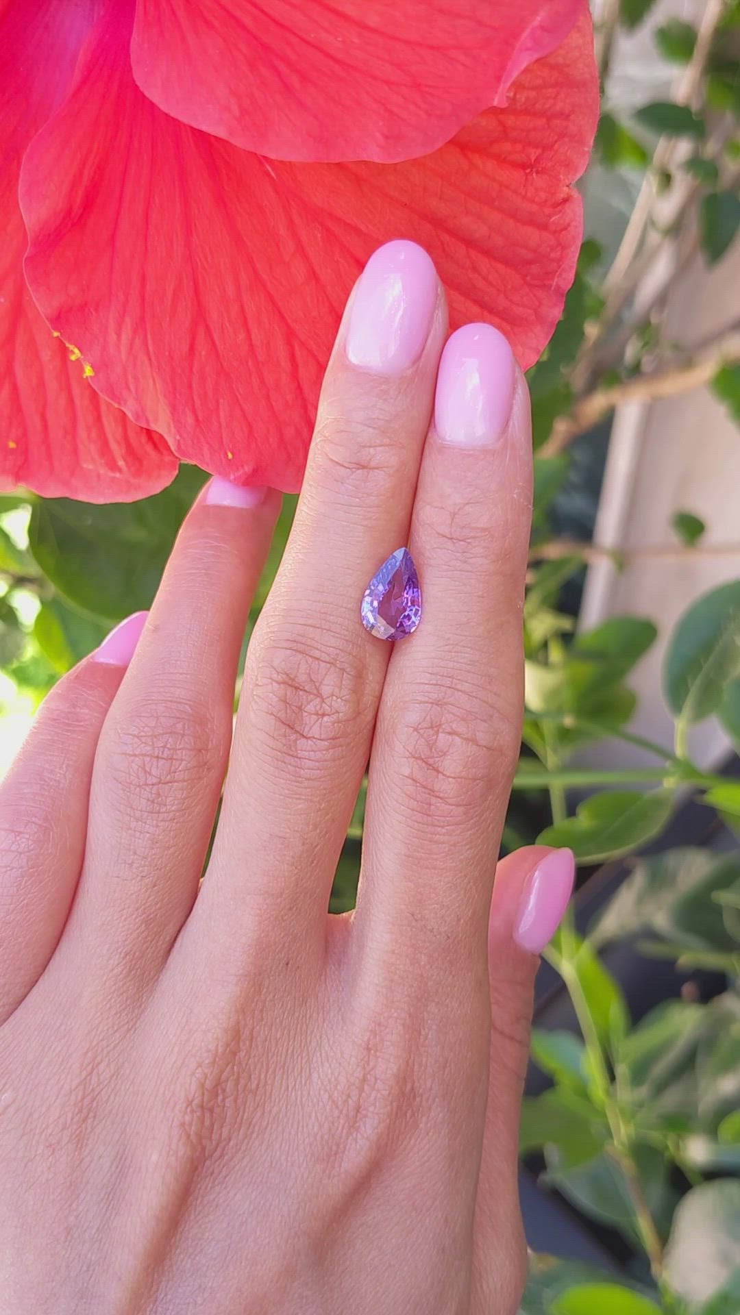 2.14 Ct. Purple Sapphire from Ceylon (Sri Lanka) Size Video