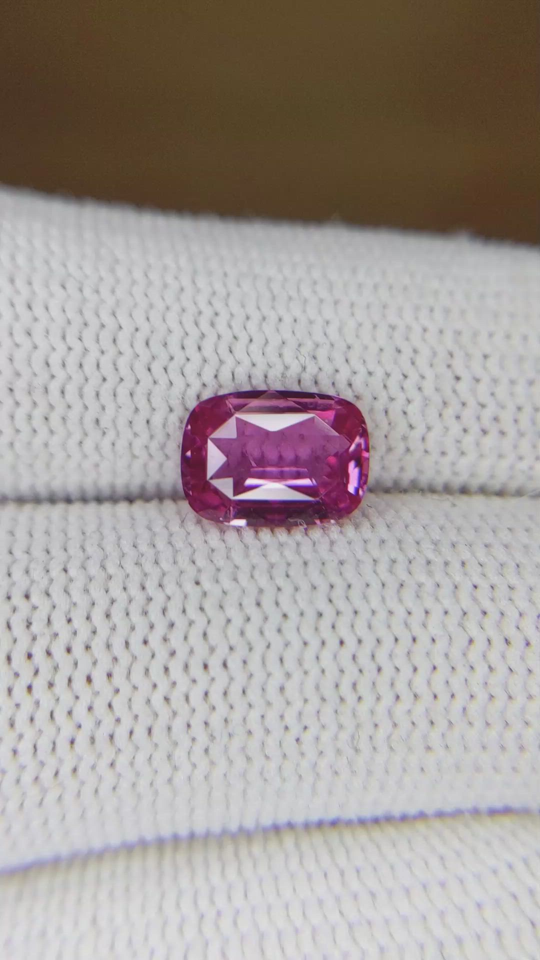 2.14 Ct. Purplish Pink Sapphire from Ceylon (Sri Lanka) Size Video