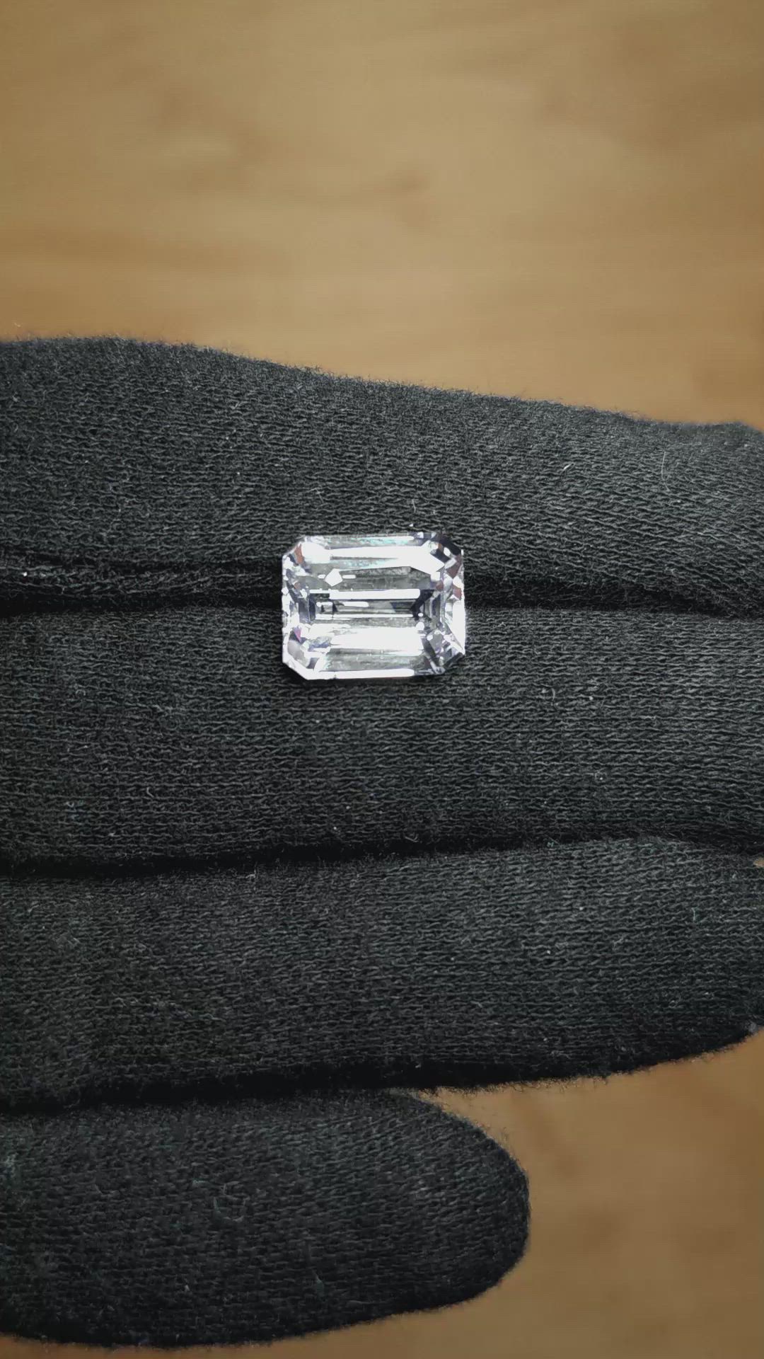 7.55 Ct. White Sapphire from Ceylon (Sri Lanka) Size Video