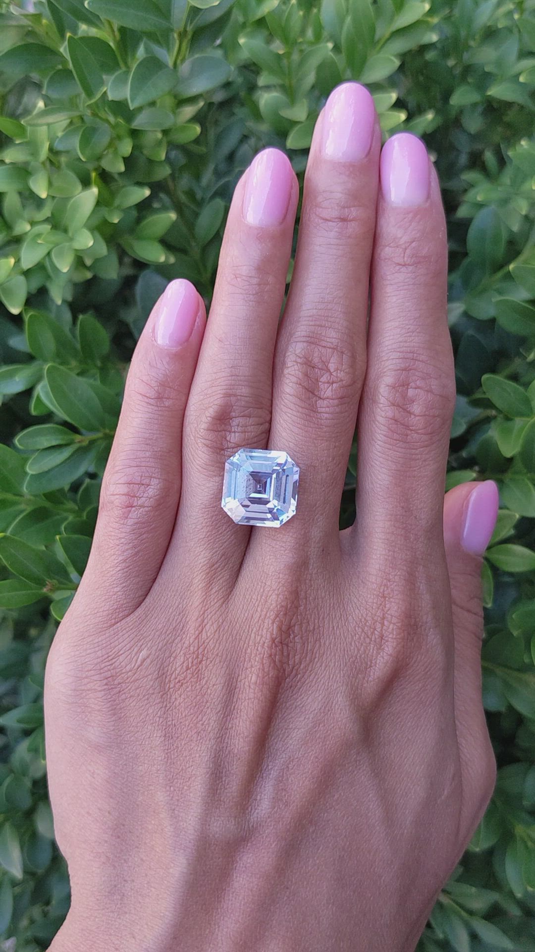 13.36 Ct. Blue Sapphire from Ceylon (Sri Lanka) Size Video