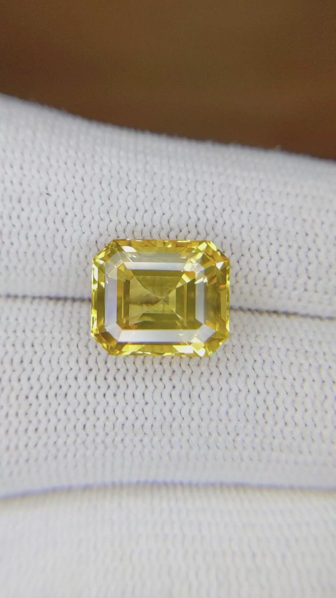 7.60 Ct. Yellow Sapphire from Ceylon (Sri Lanka) Size Video