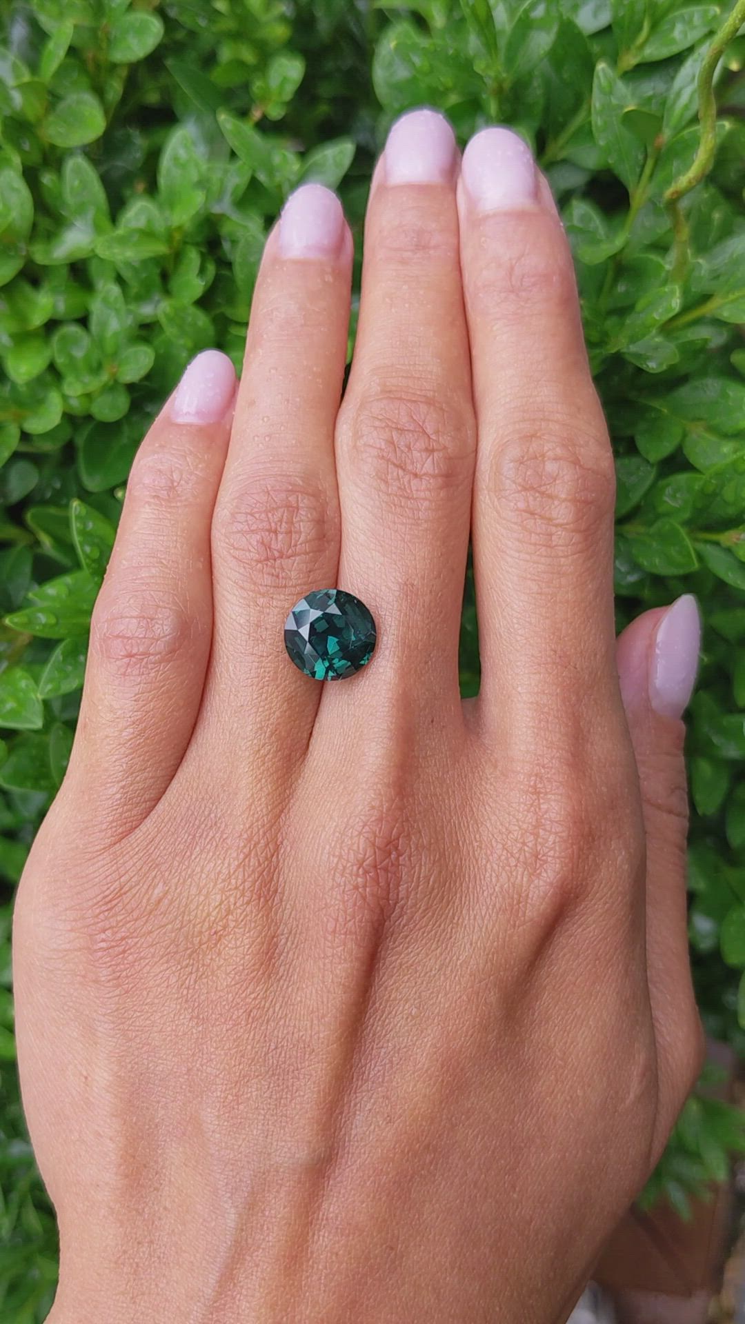6.03 Ct. Bluish Green Sapphire from Ceylon (Sri Lanka) Size Video
