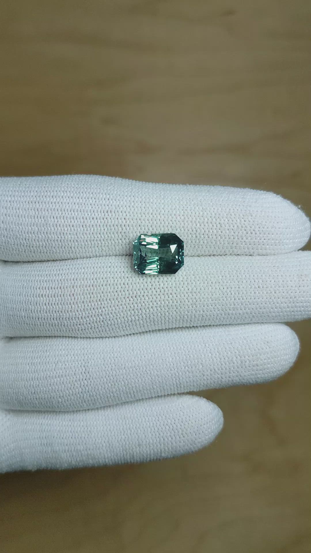 6.14 Ct. Greenish Blue Sapphire from Ceylon (Sri Lanka) Size Video