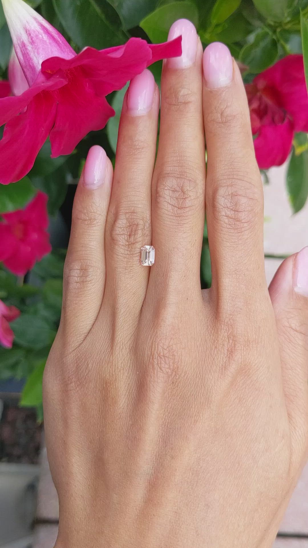 1.04 Ct. Peach Sapphire from Ceylon (Sri Lanka) Size Video